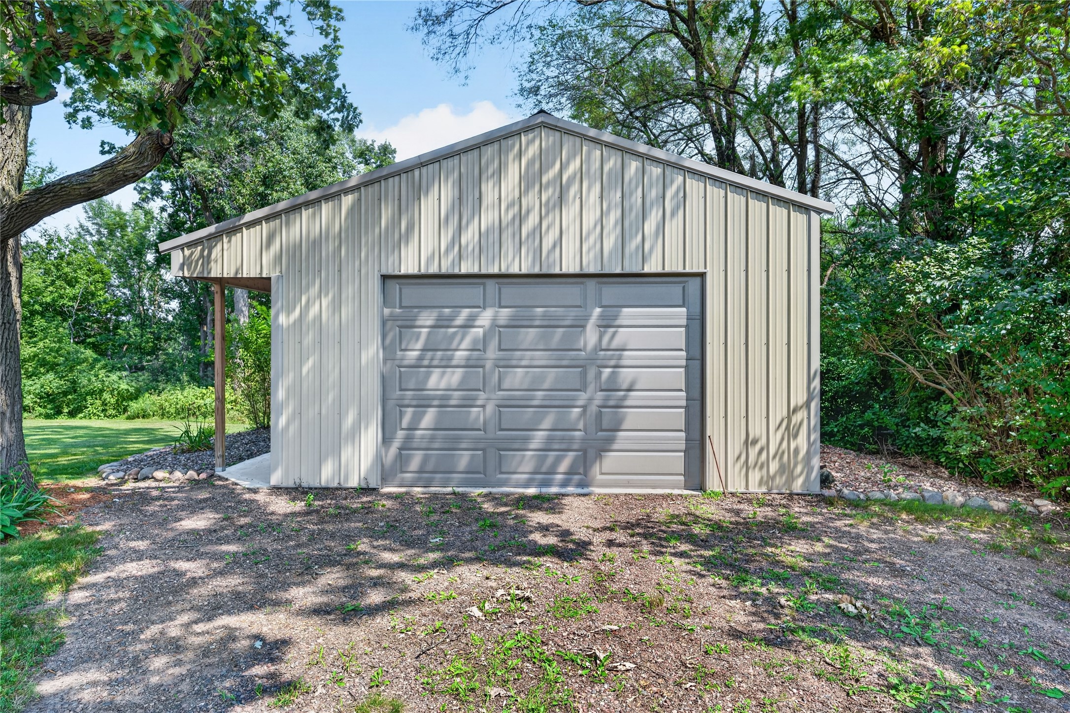 1875 22 3/4 Street Property Photo 46