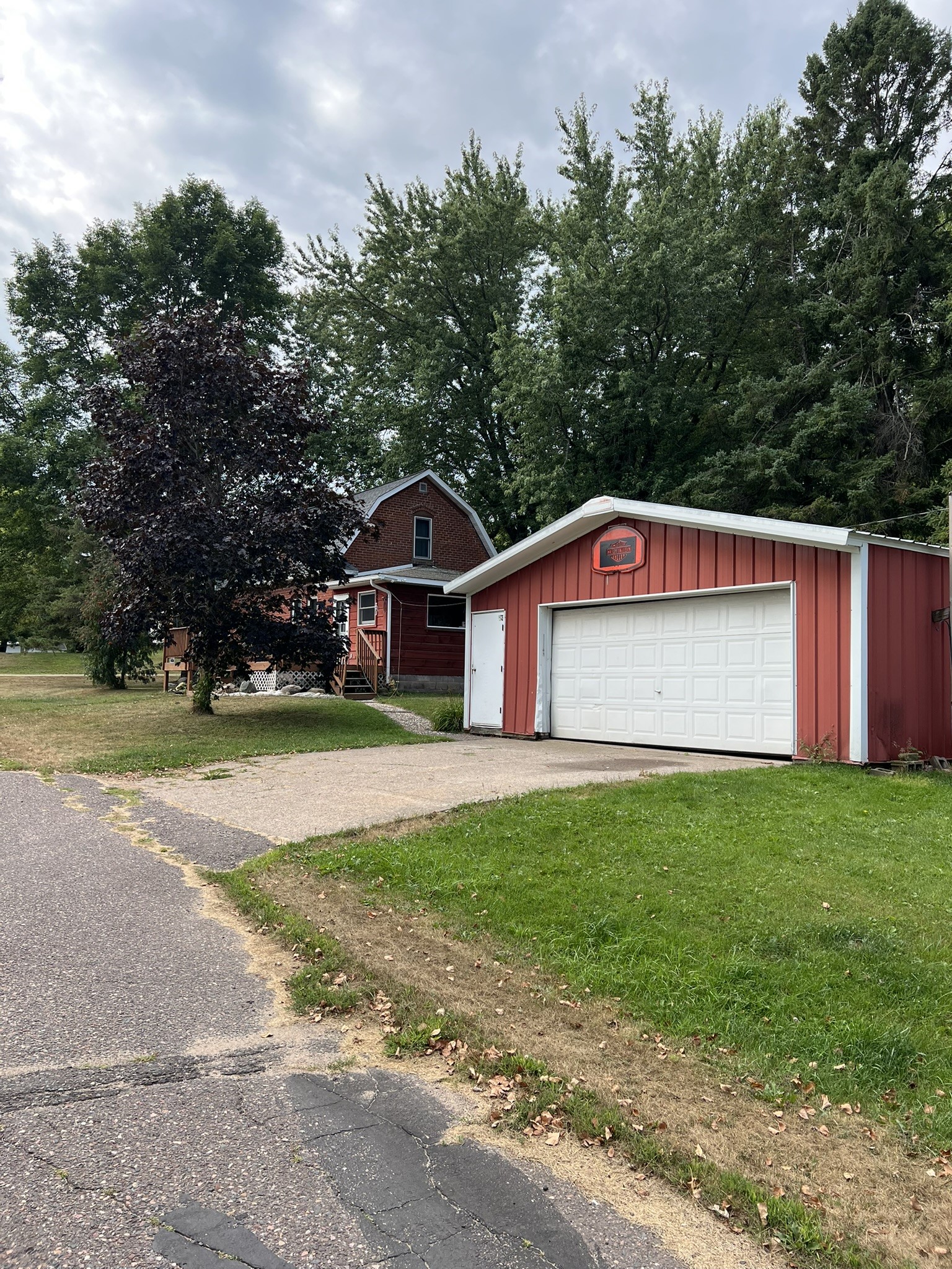 782 29 3/4 Avenue Property Photo 23