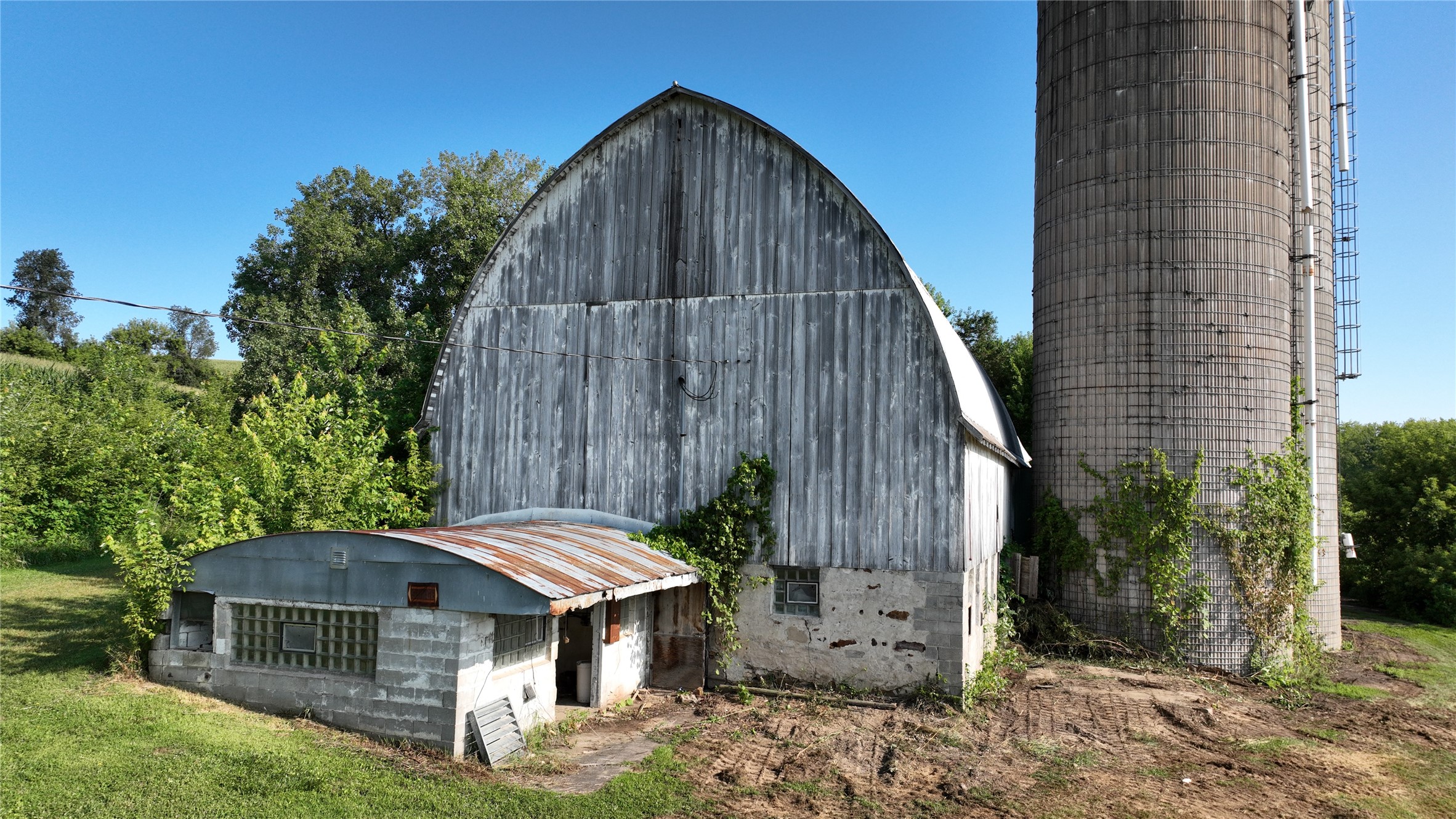 W23748 State Road 95 Property Photo 6