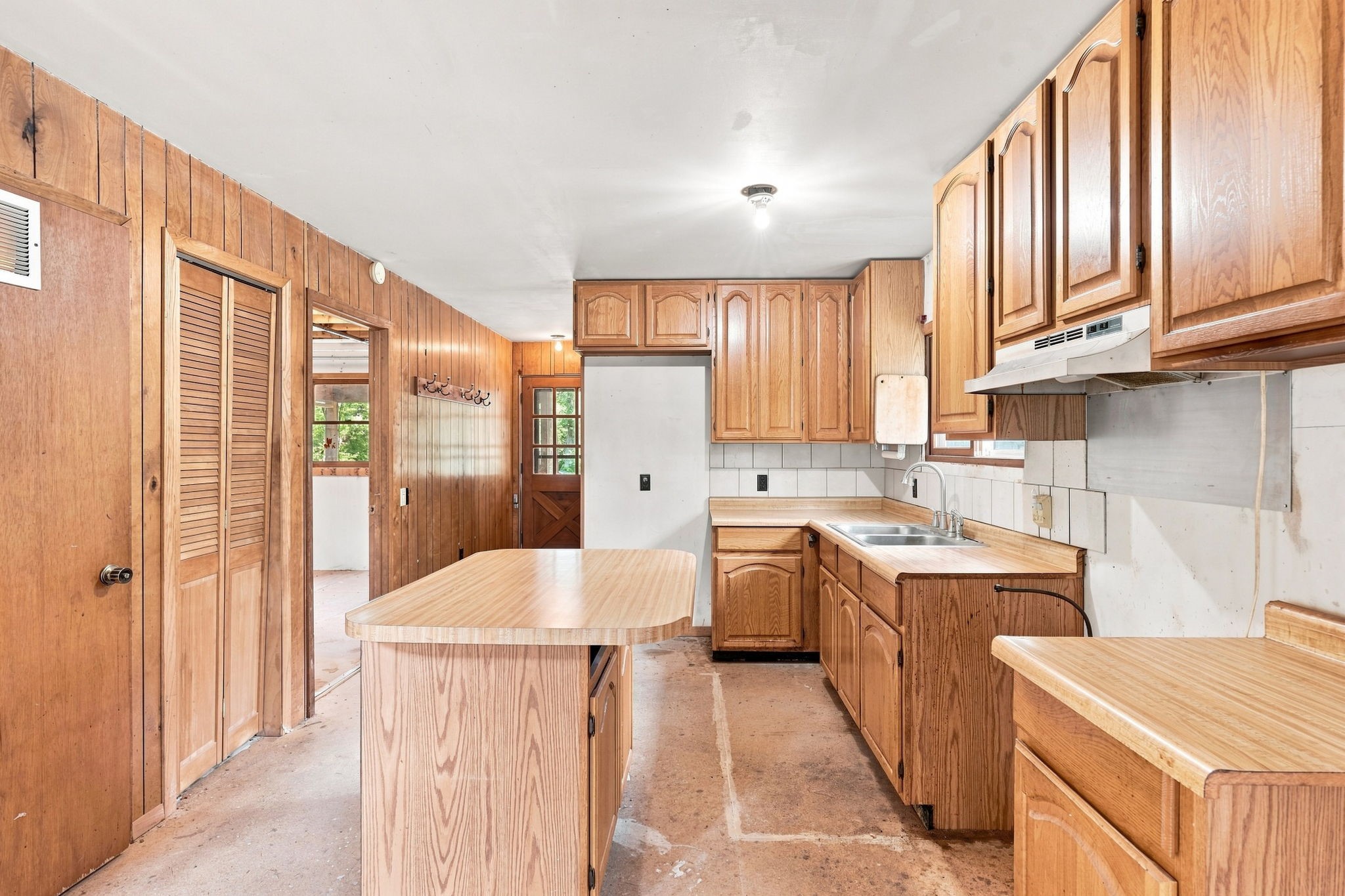 1174 Mckinley Drive Property Photo 8