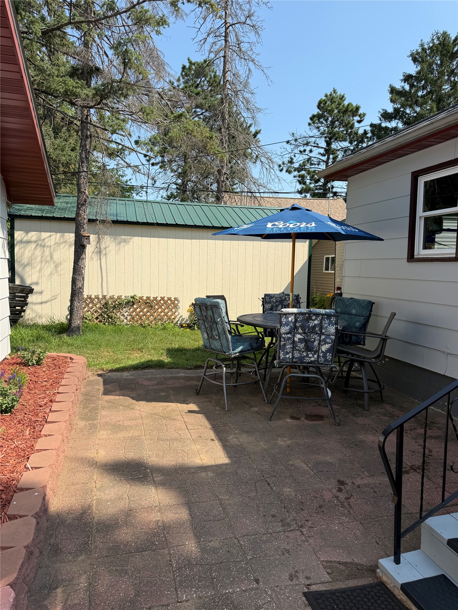812 Phipps Avenue Property Photo 8