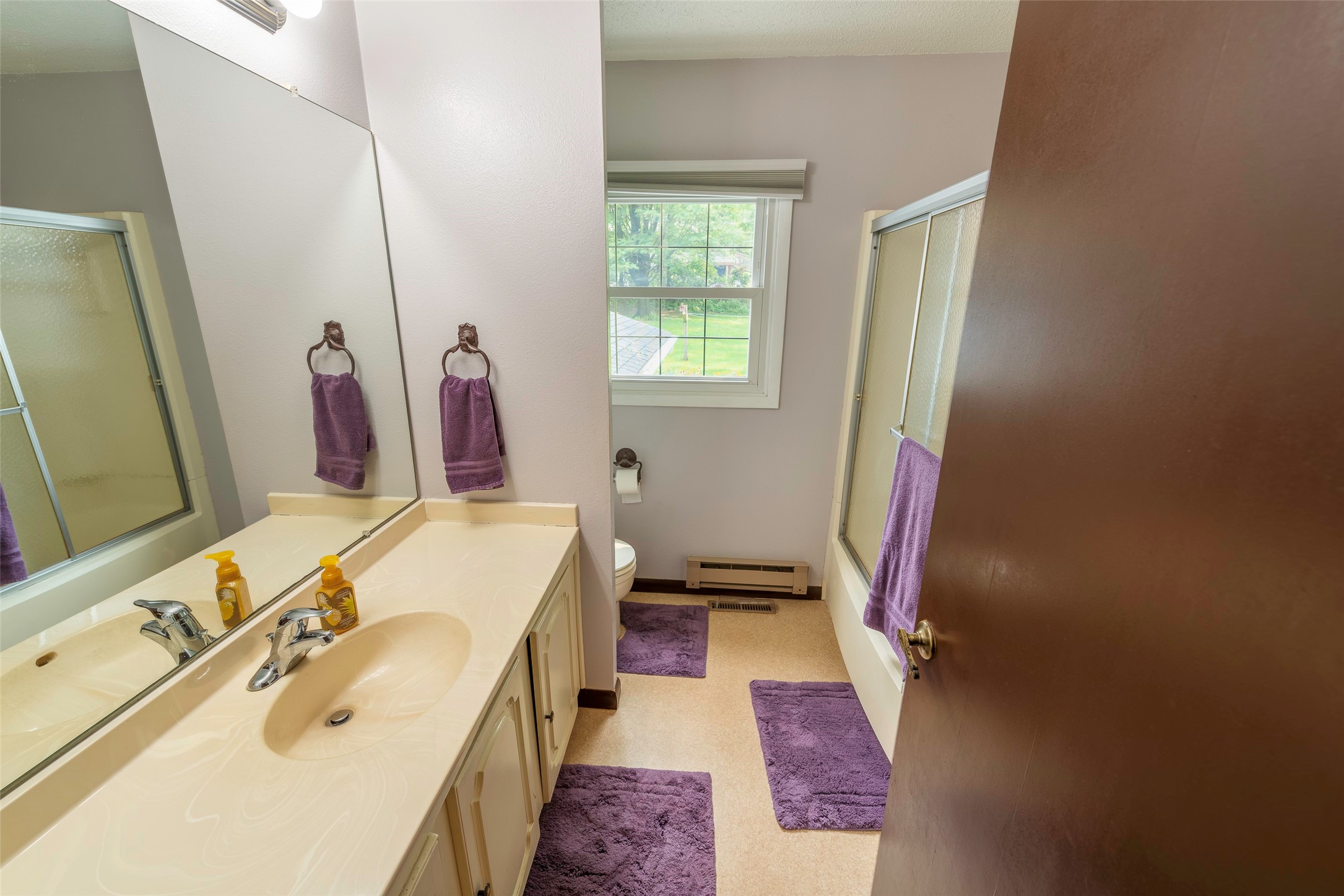 906 3rd Avenue E Property Photo 22