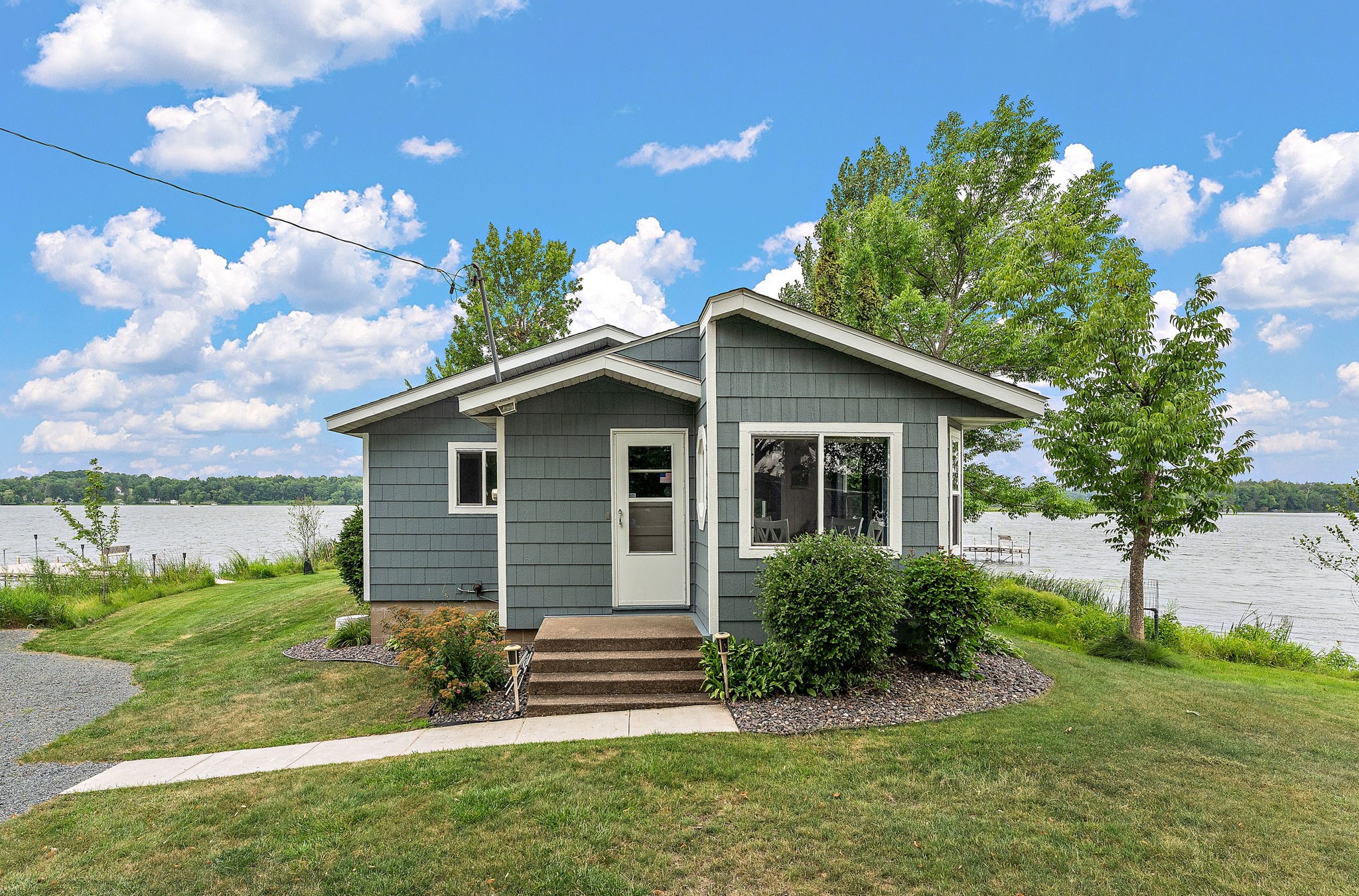 12218 Pickerel Point Property Photo 6