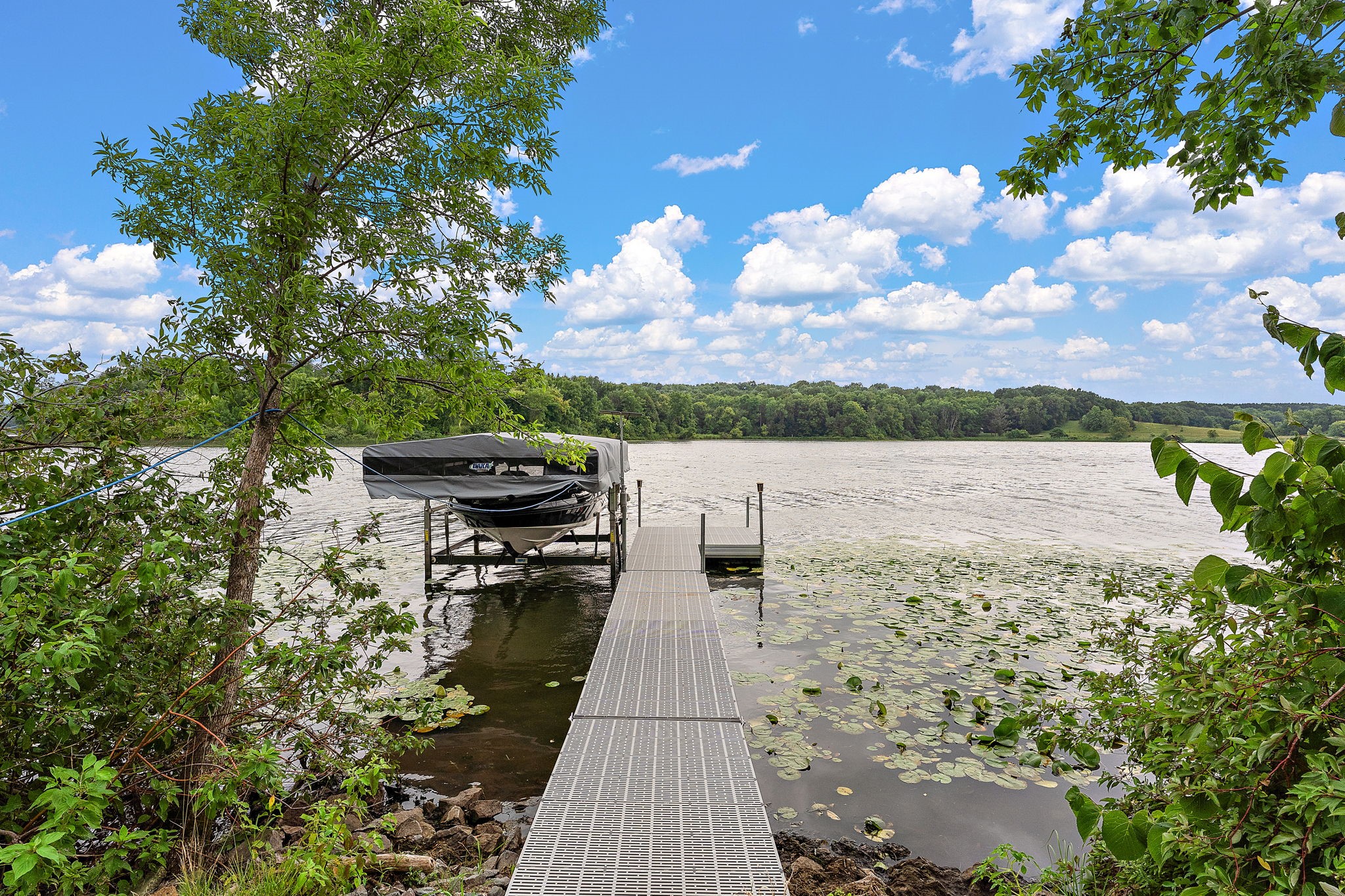 12218 Pickerel Point Property Photo 9