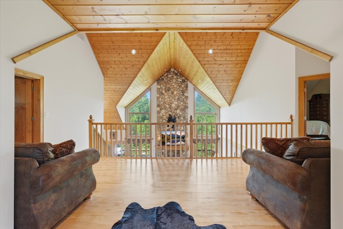 7460 Jordan Buck Trail Property Photo 29