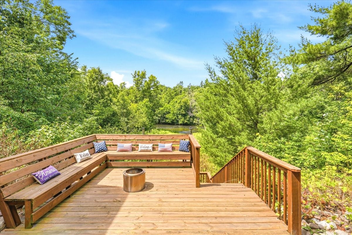 7460 Jordan Buck Trail Property Photo 49