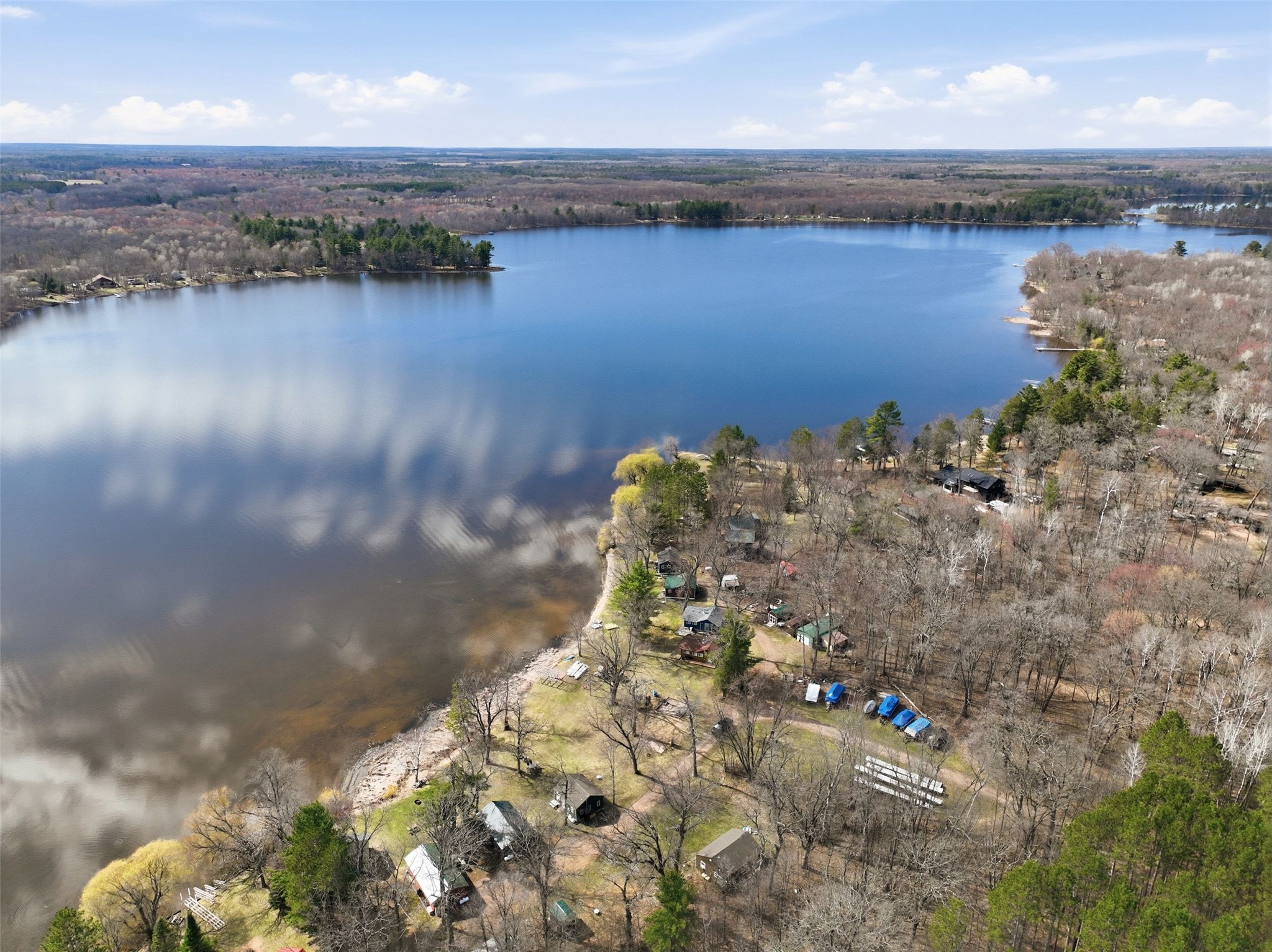 24541 Clam Lake Drive Property Photo 4