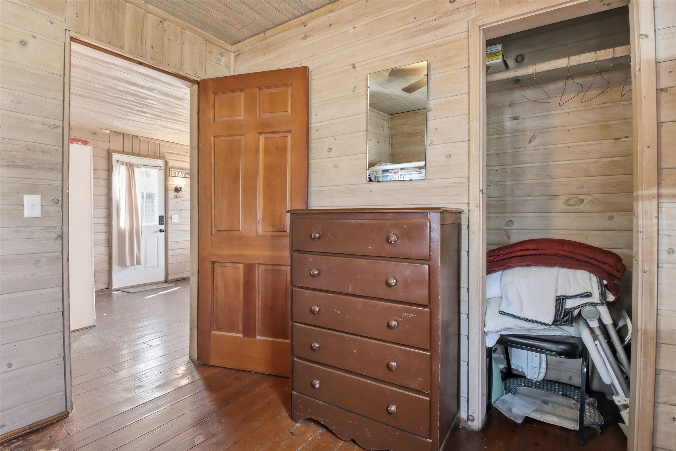24541 Clam Lake Drive Property Photo 18