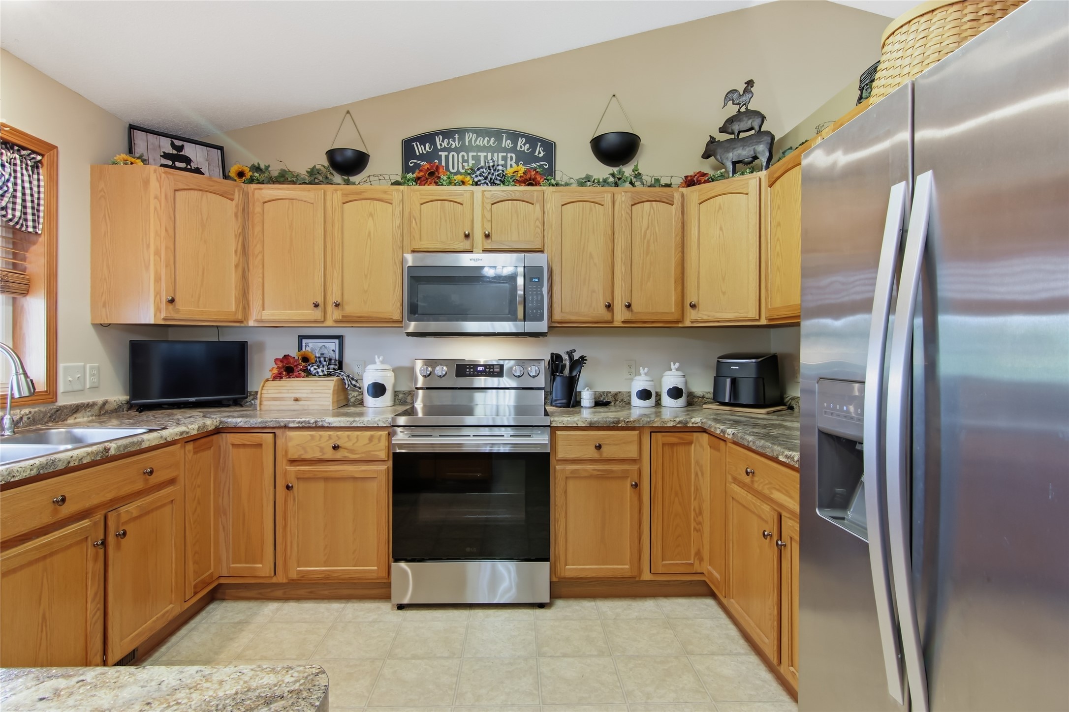 4853 146th Street Property Photo 12