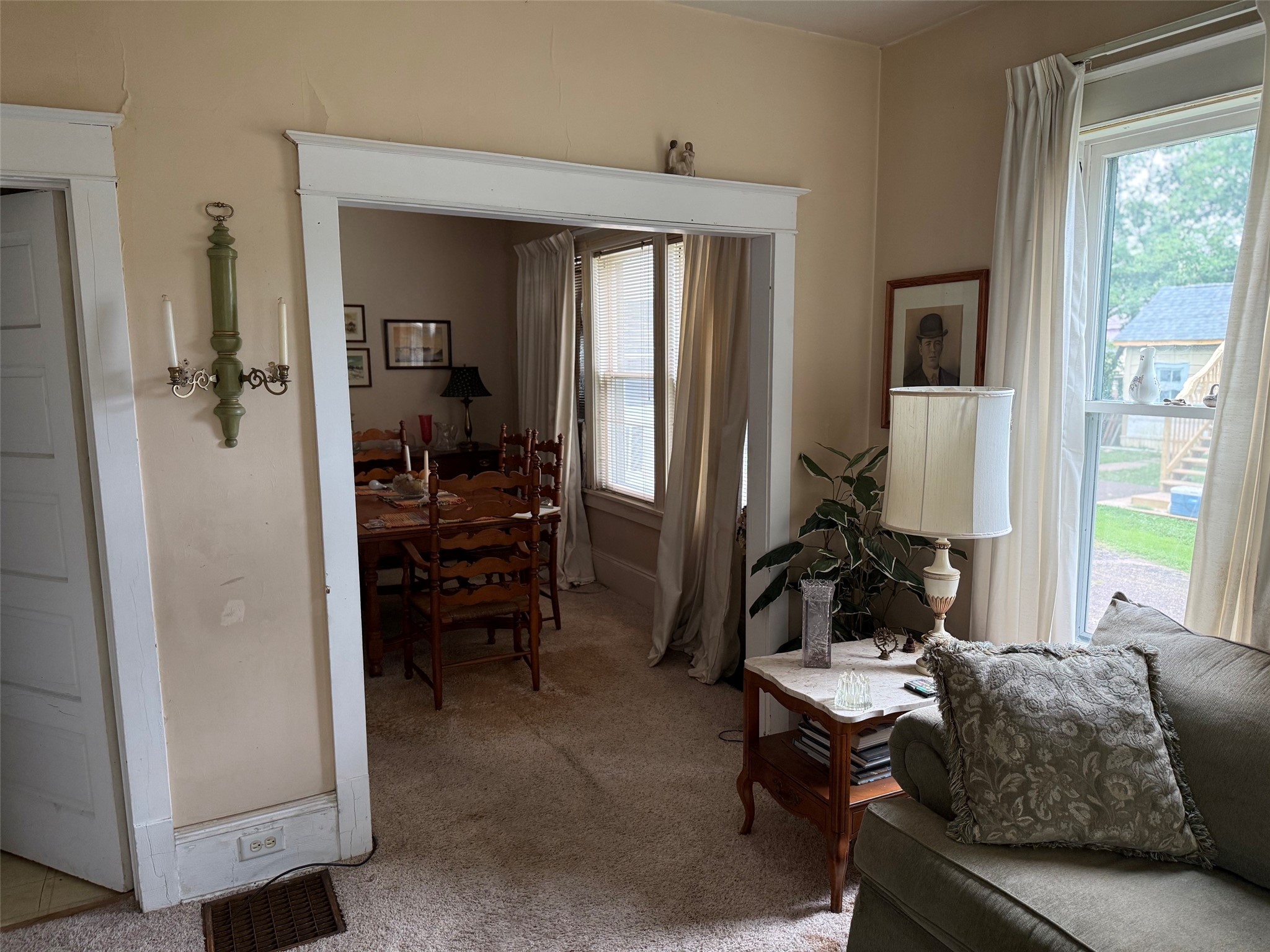 2129 4th Street Property Photo 7
