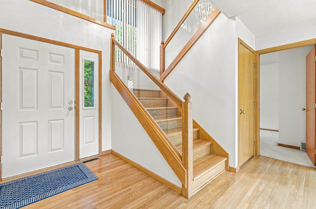 503 Grandview Heights Court Property Photo 6