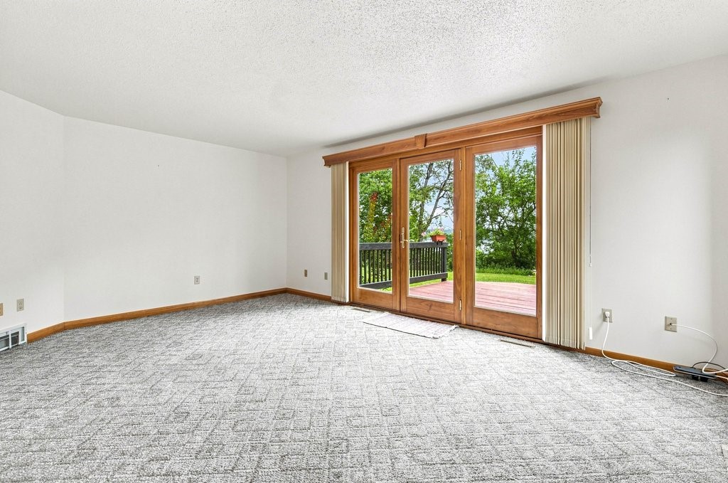 503 Grandview Heights Court Property Photo 17