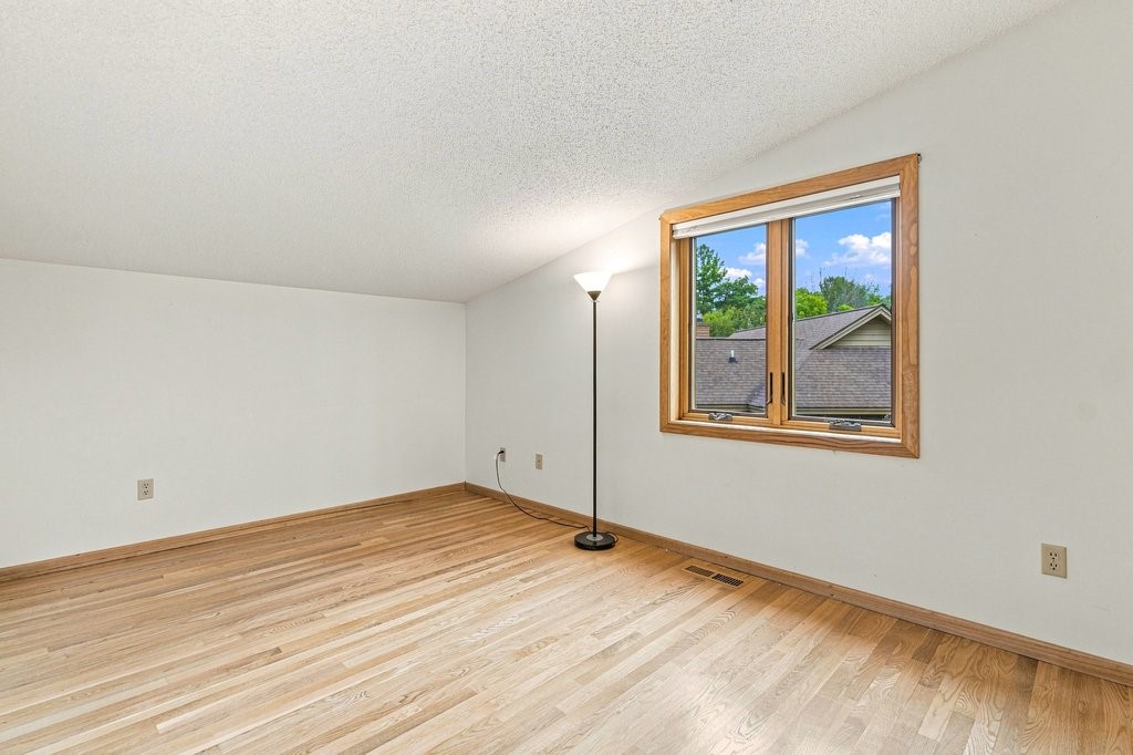 503 Grandview Heights Court Property Photo 30