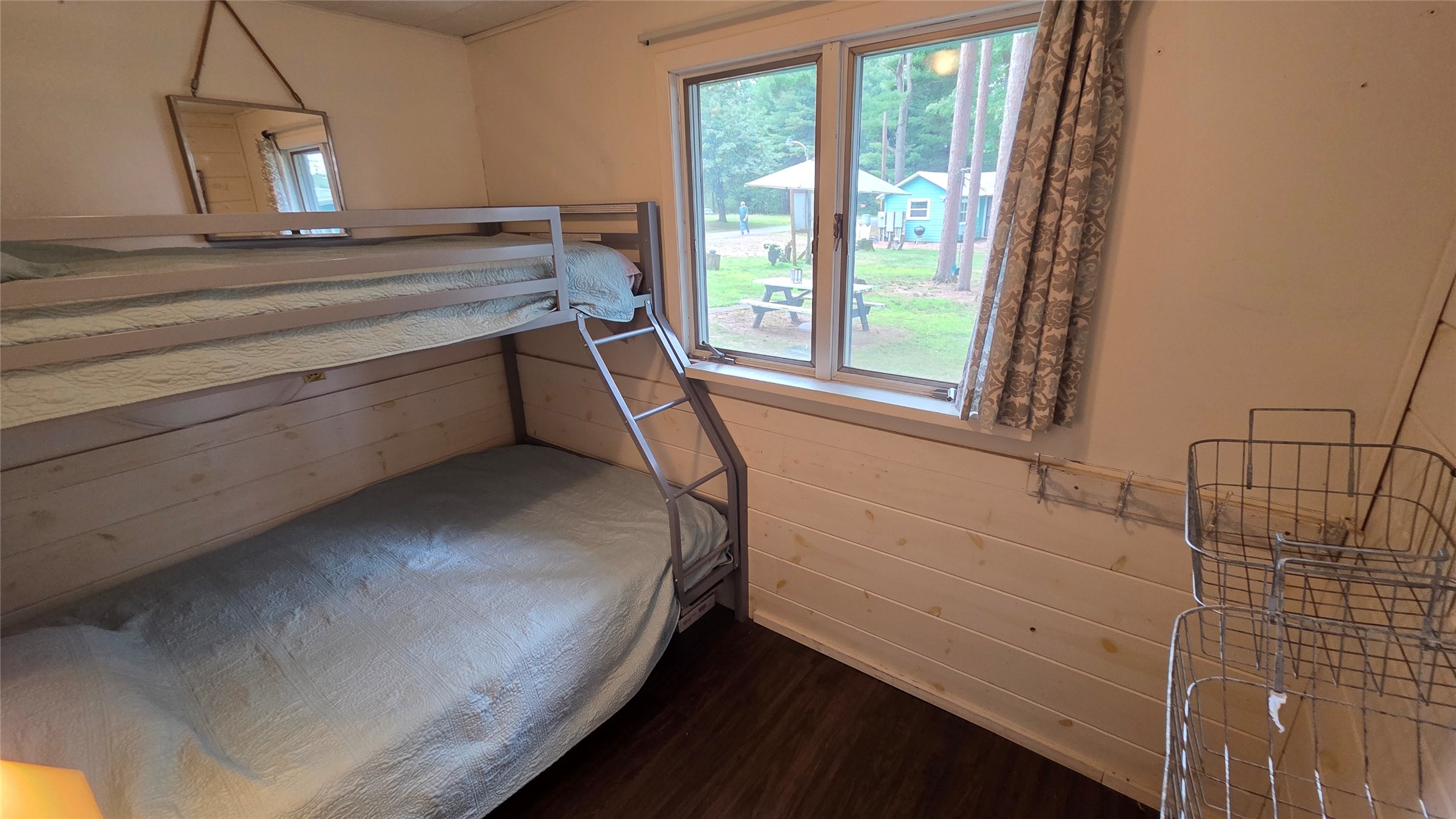 1604054 Property Photo 25