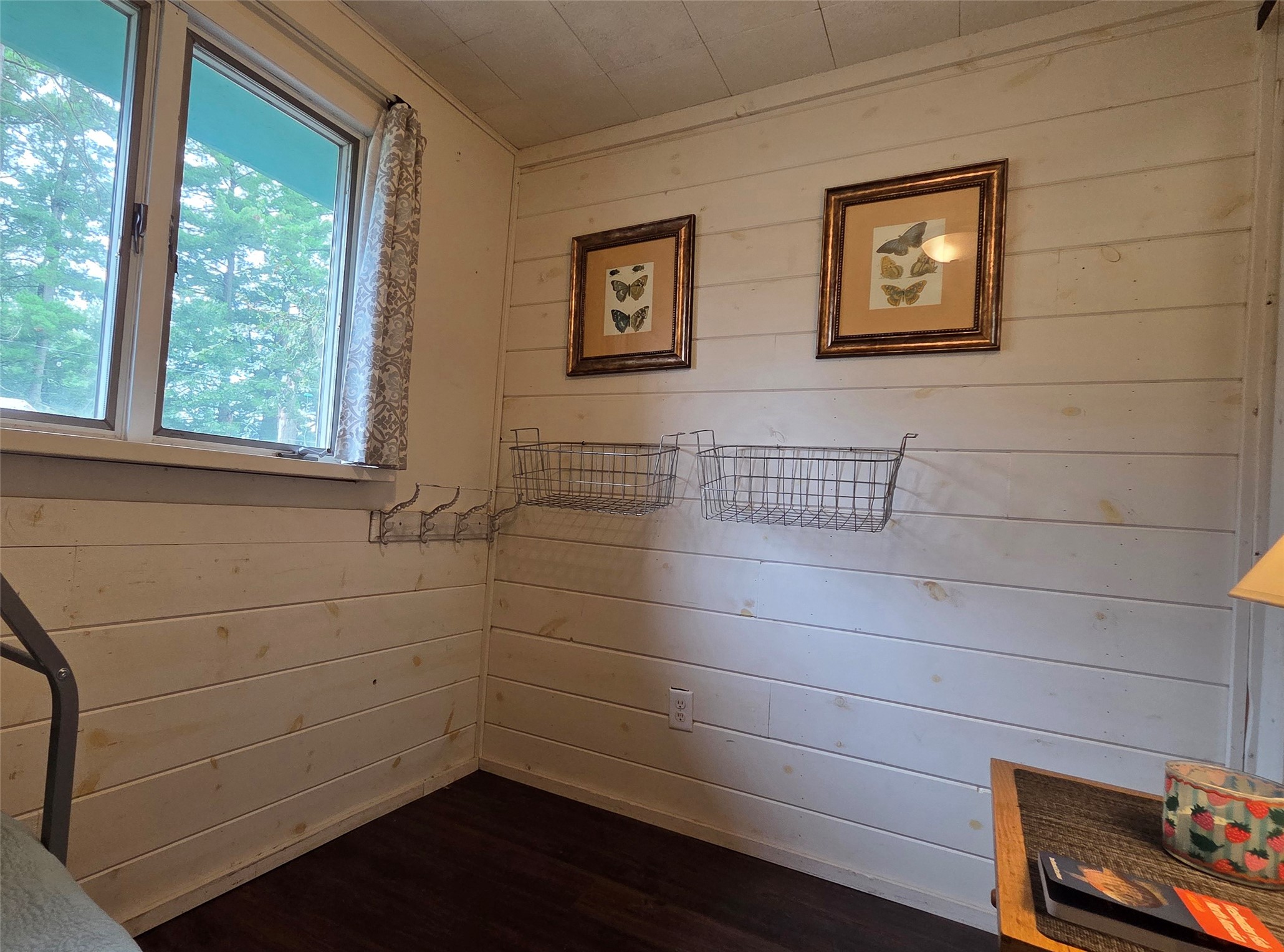 1604054 Property Photo 30