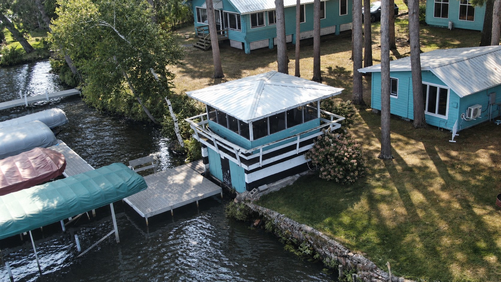 1604054 Property Photo 44