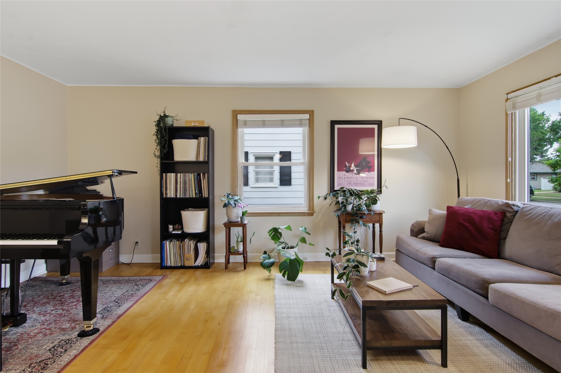 230 W Grant Avenue Property Photo 5
