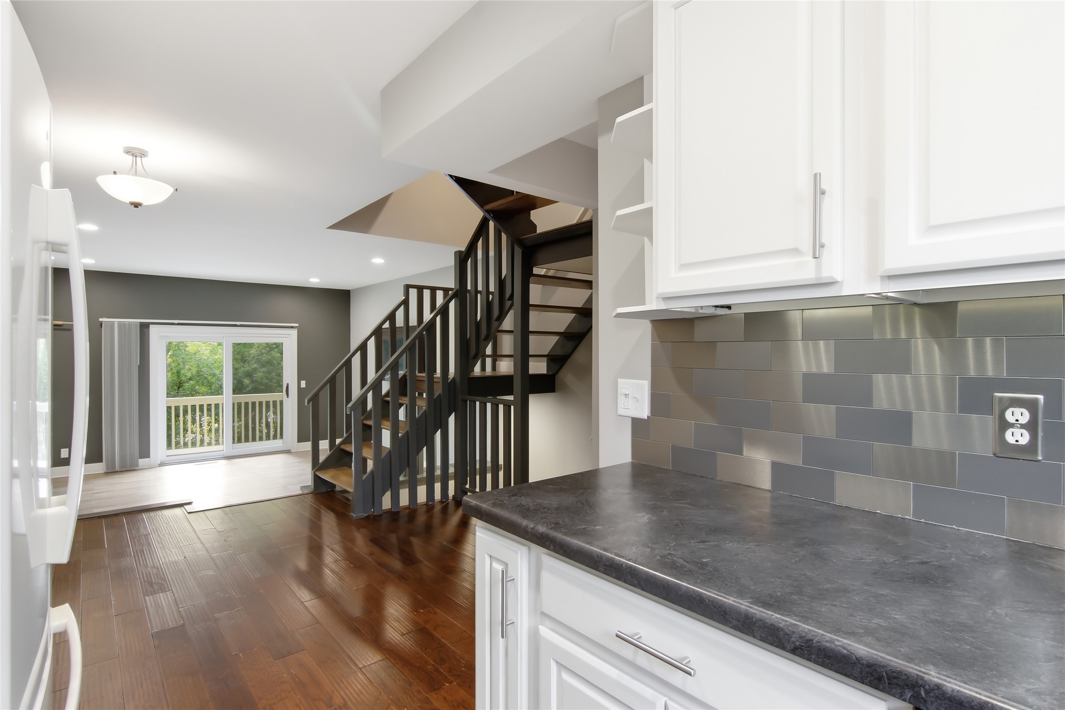 2731 Morningside Drive A Property Photo 10