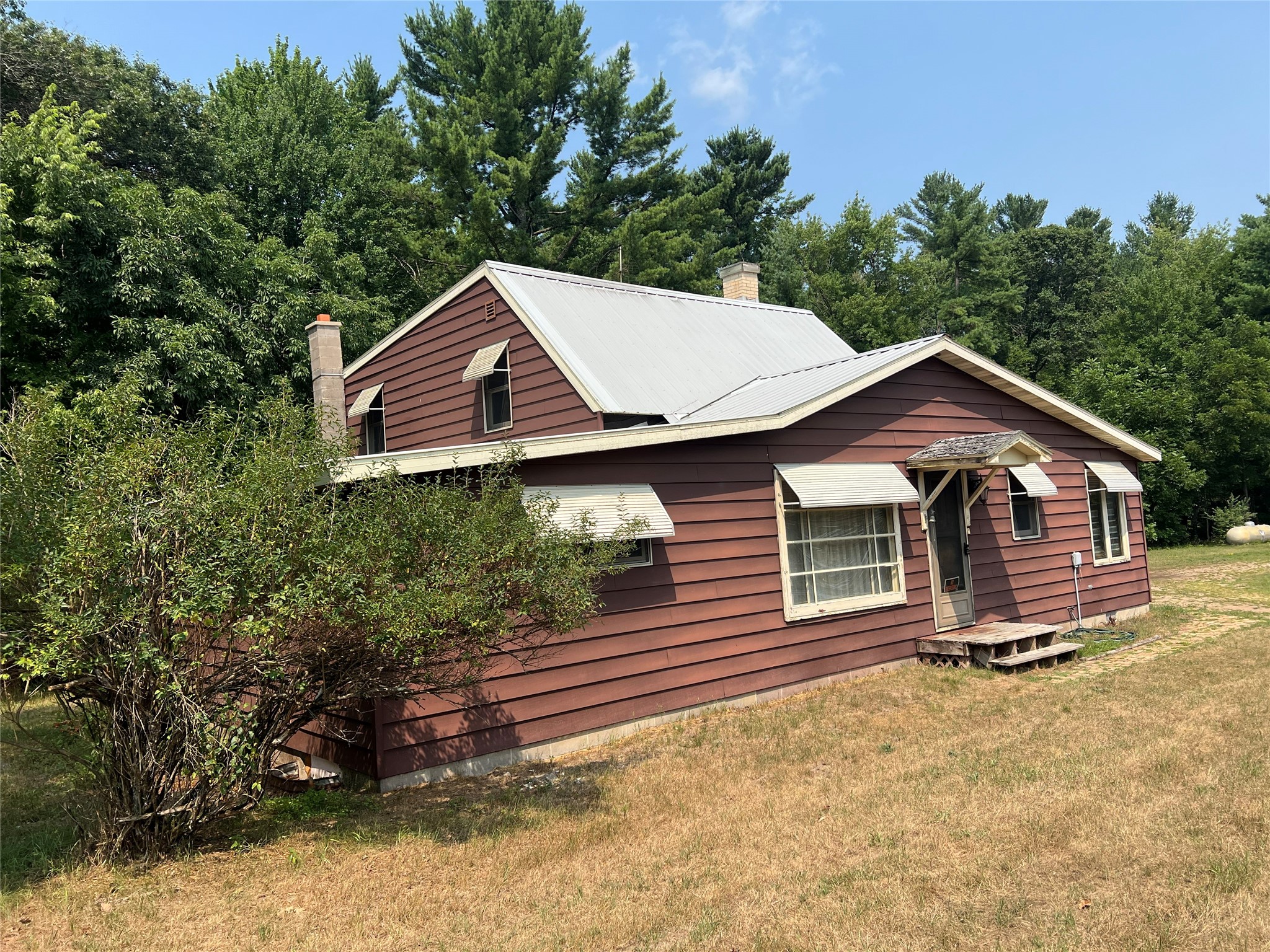 8348 W Valentine Road Property Photo 4