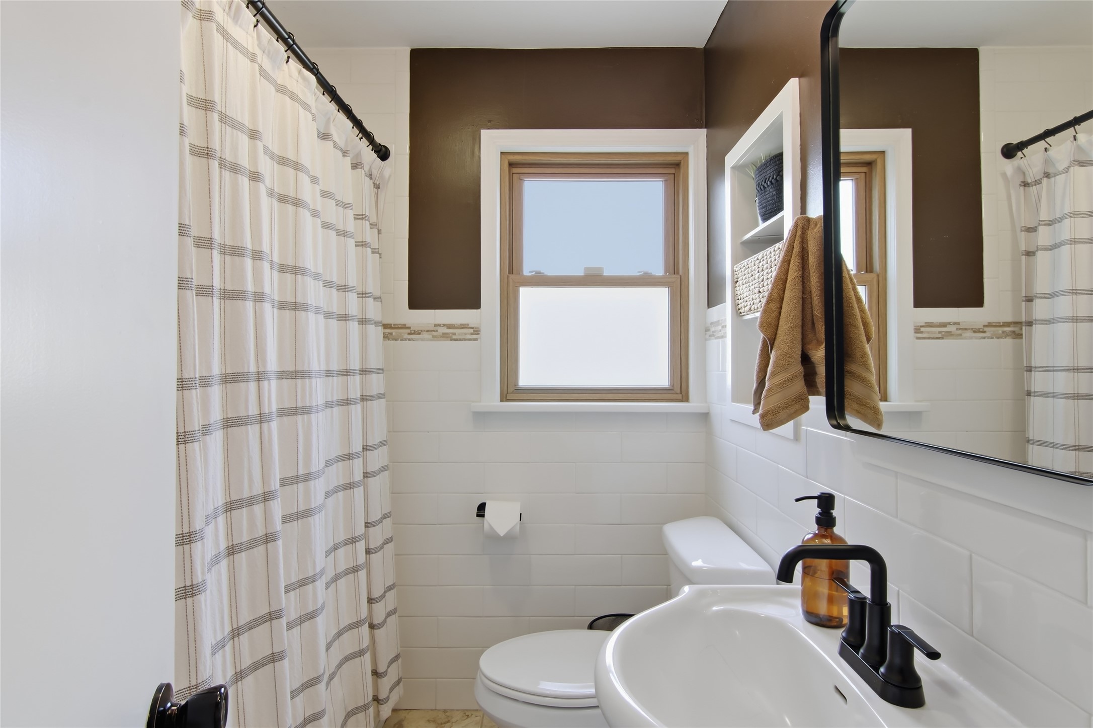 1810 Lyndale Avenue Property Photo 15