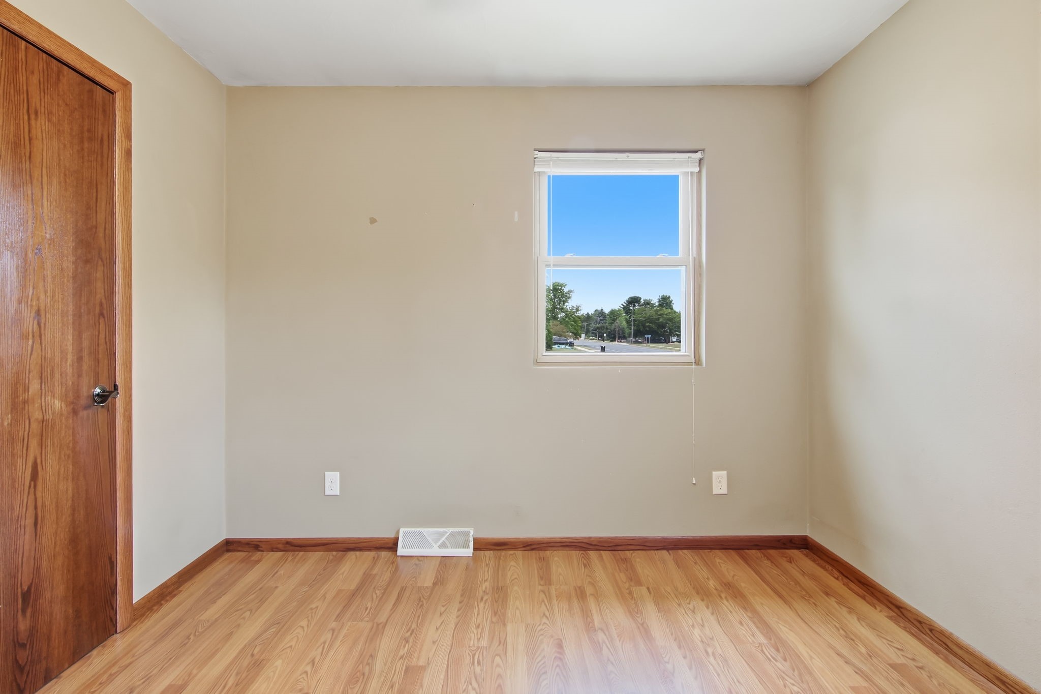2124 Edgewood Lane Property Photo 14