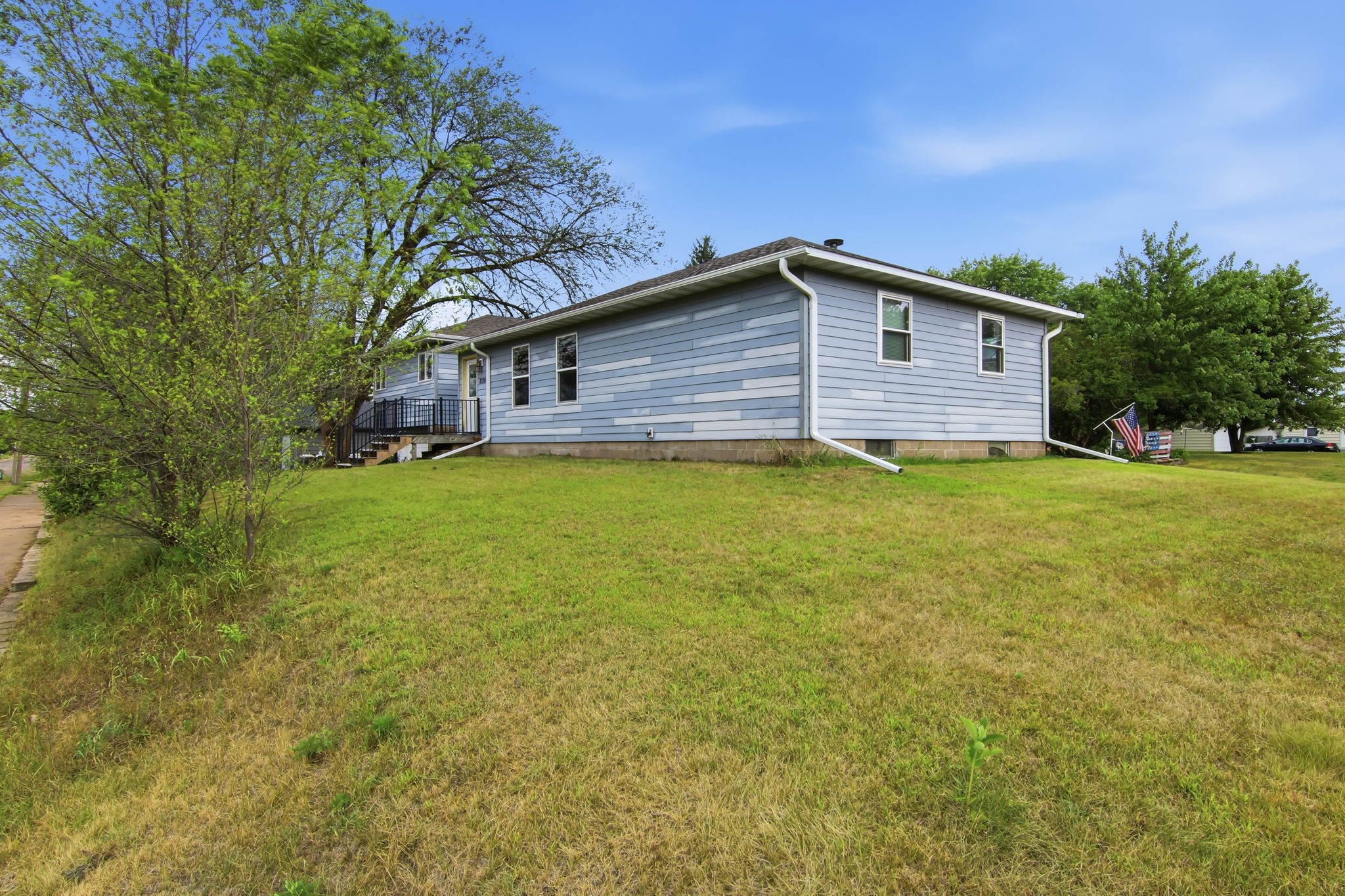 2124 Edgewood Lane Property Photo 26