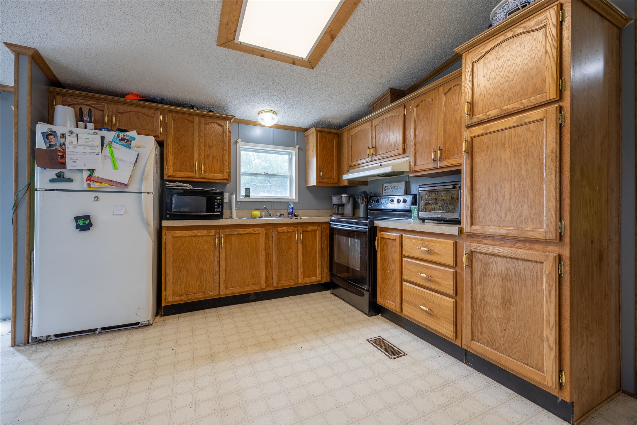 319 Chestnut Avenue Property Photo 9