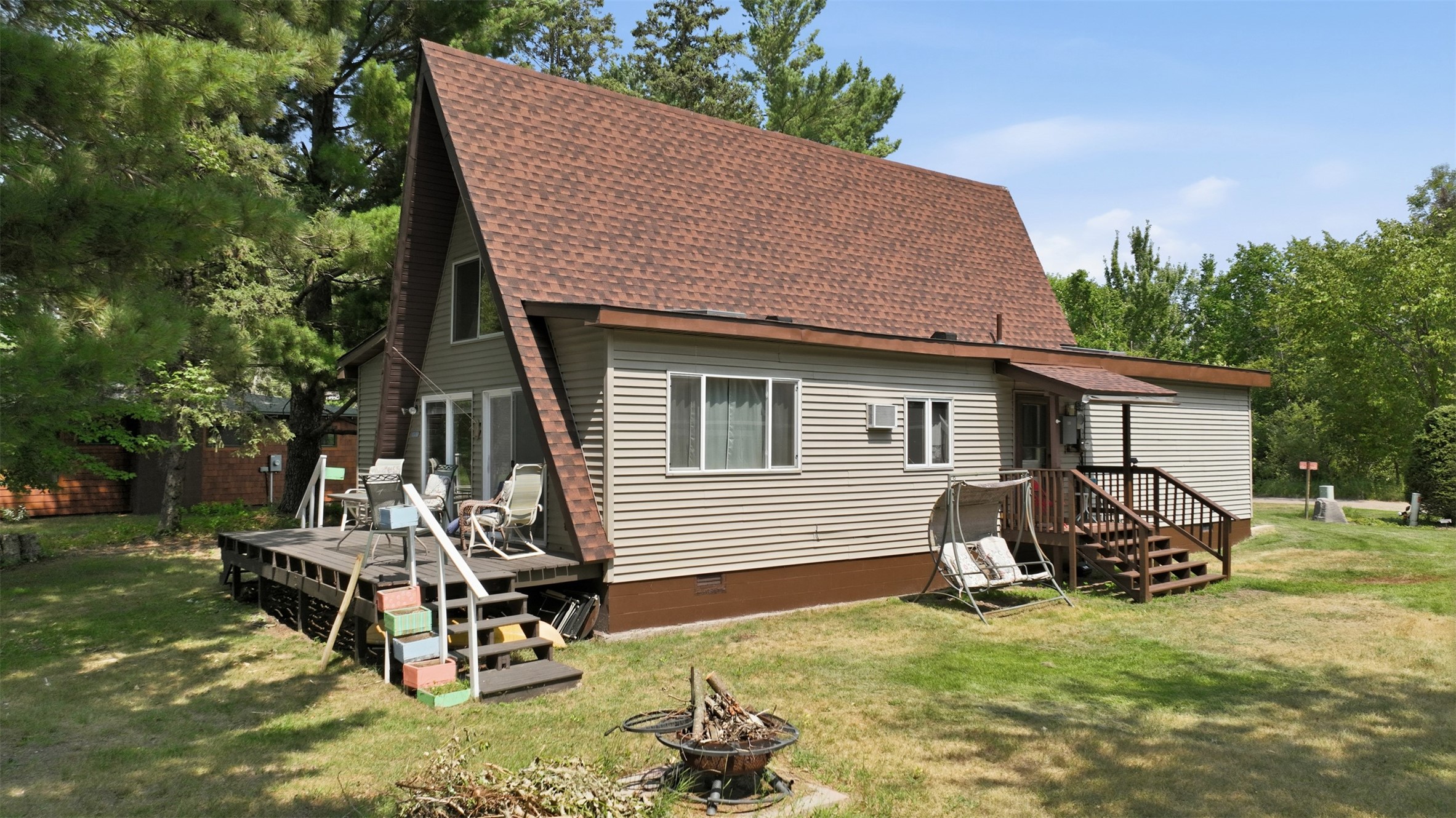 1939 Eagle Lane Property Photo 3