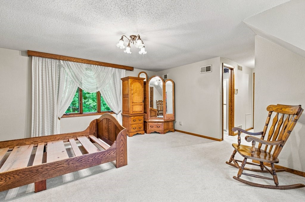 E4602 479th Avenue Property Photo 19