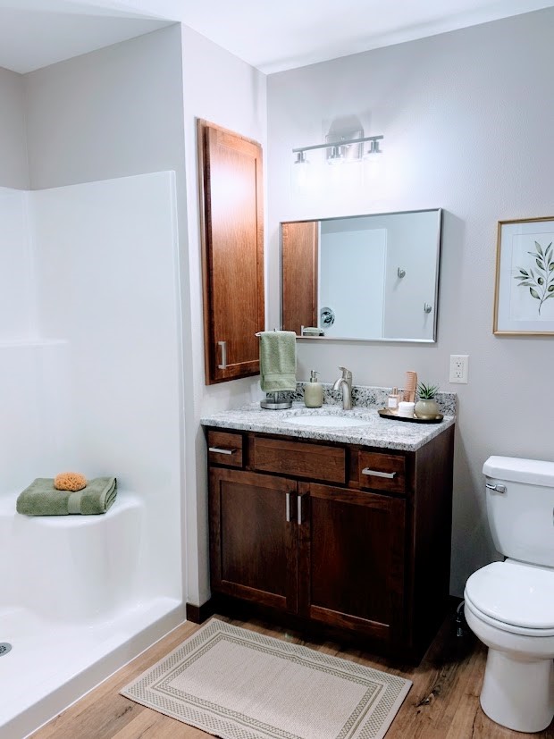 1323 Carpenter Avenue Property Photo 6