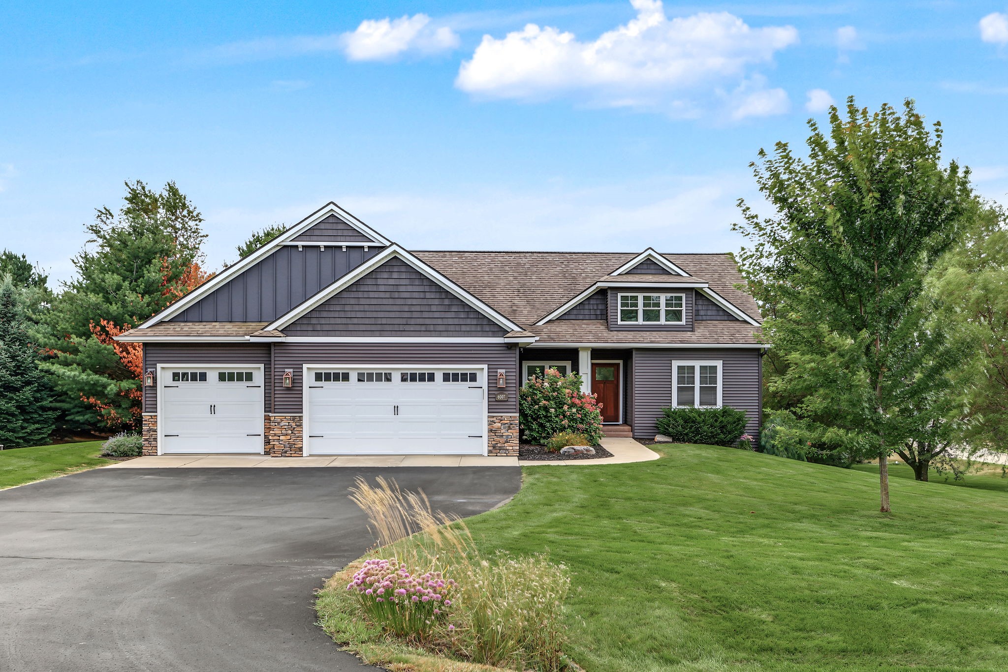 6007 White Owl Lane