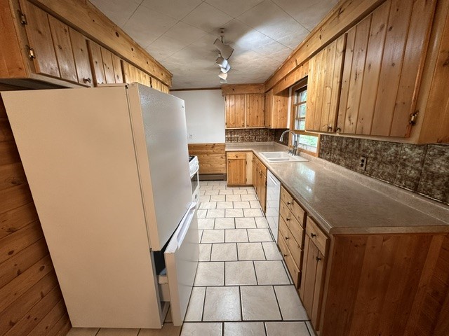 12115w Twin Lake Road Property Photo 3