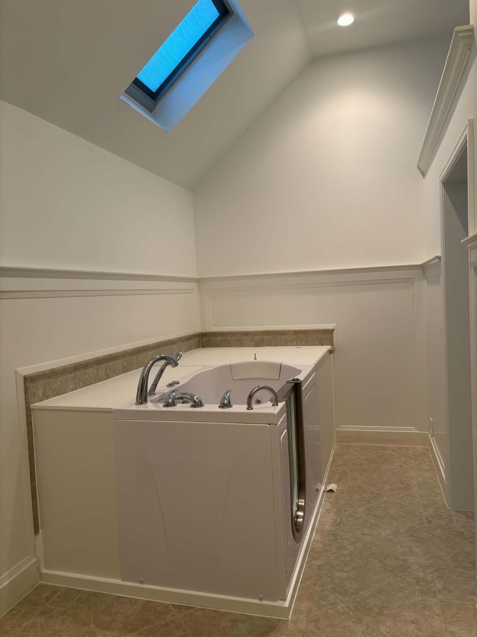 346 Heather Road Property Photo 24