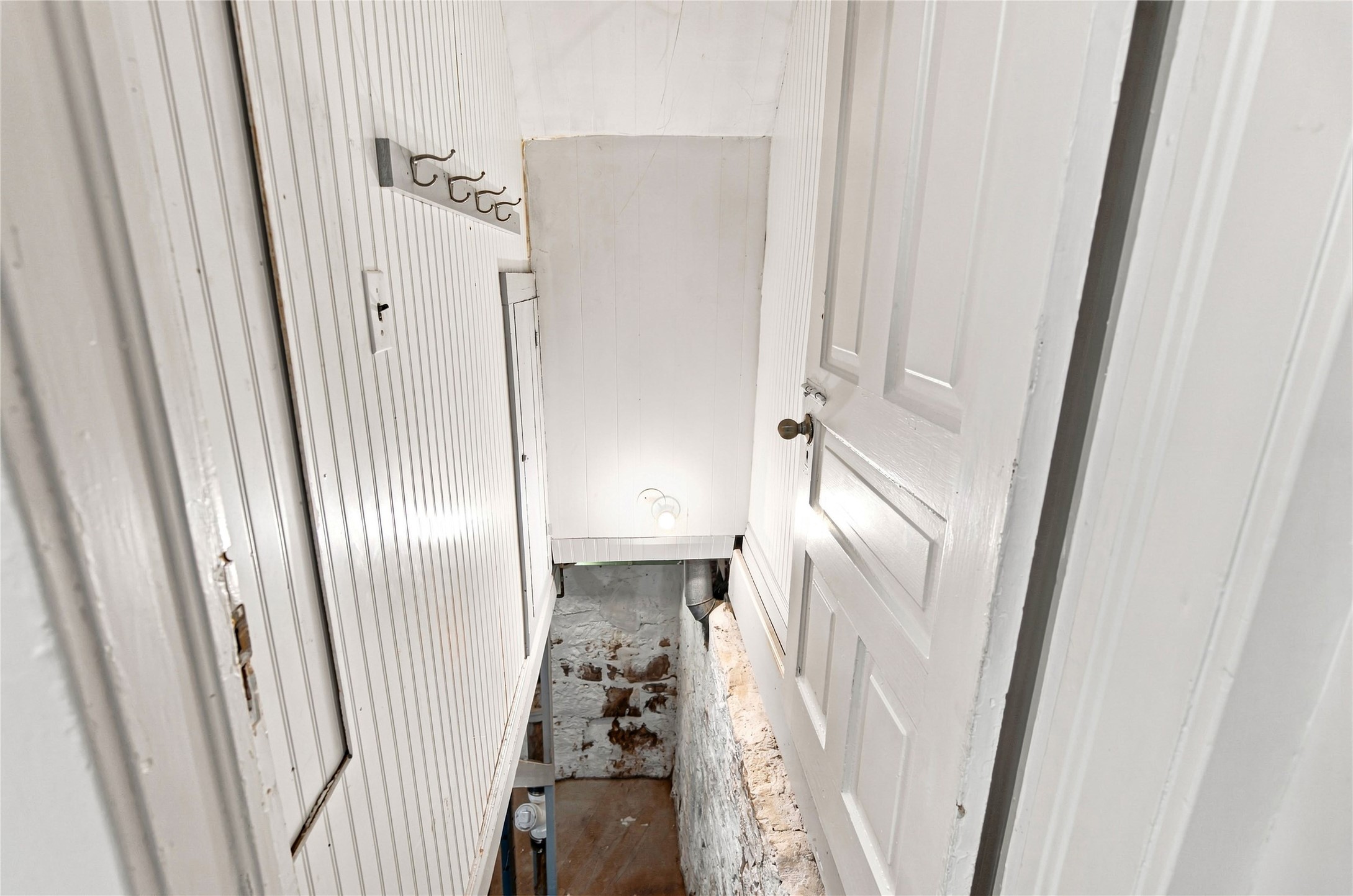 453 Summit Avenue Property Photo 33