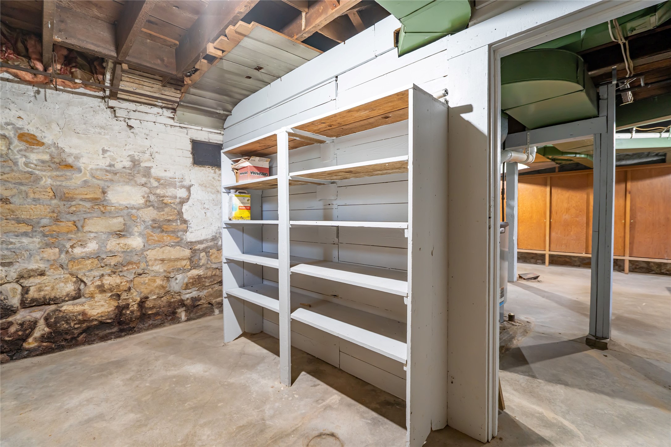 453 Summit Avenue Property Photo 36