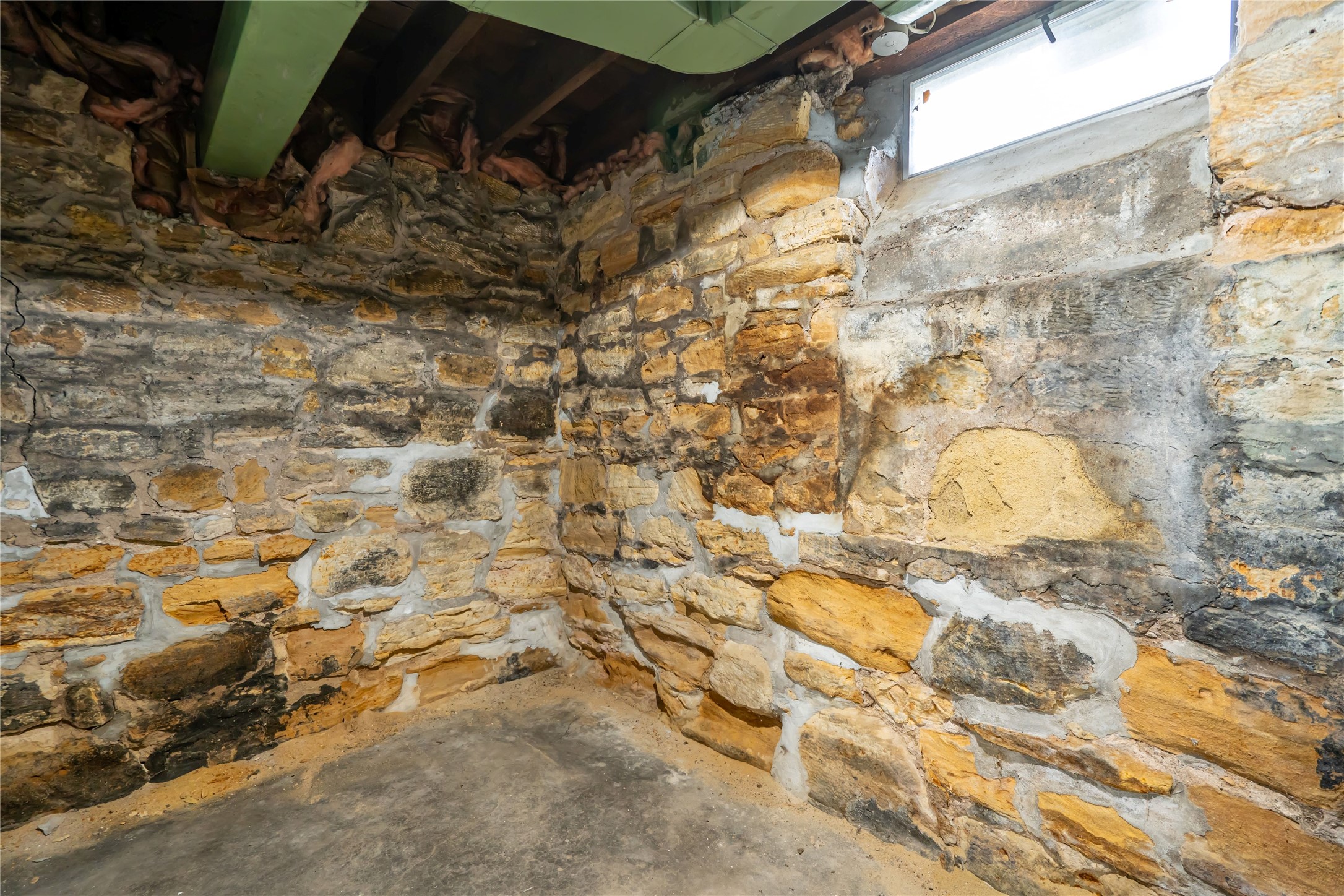 453 Summit Avenue Property Photo 39