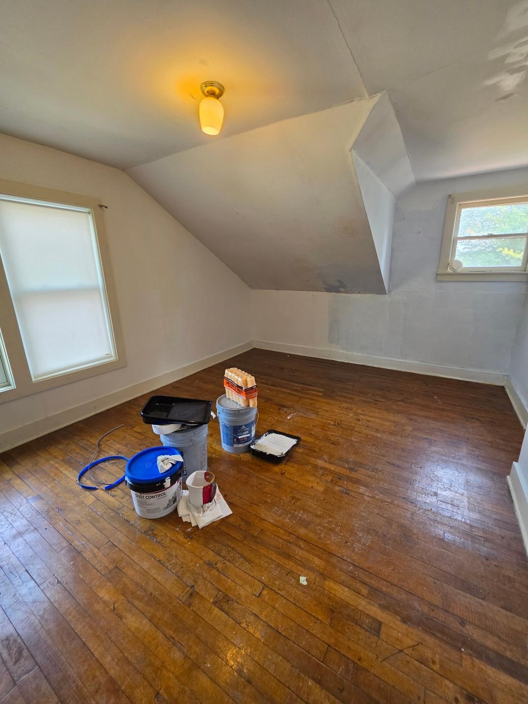 300 N Algoma Street Property Photo 13