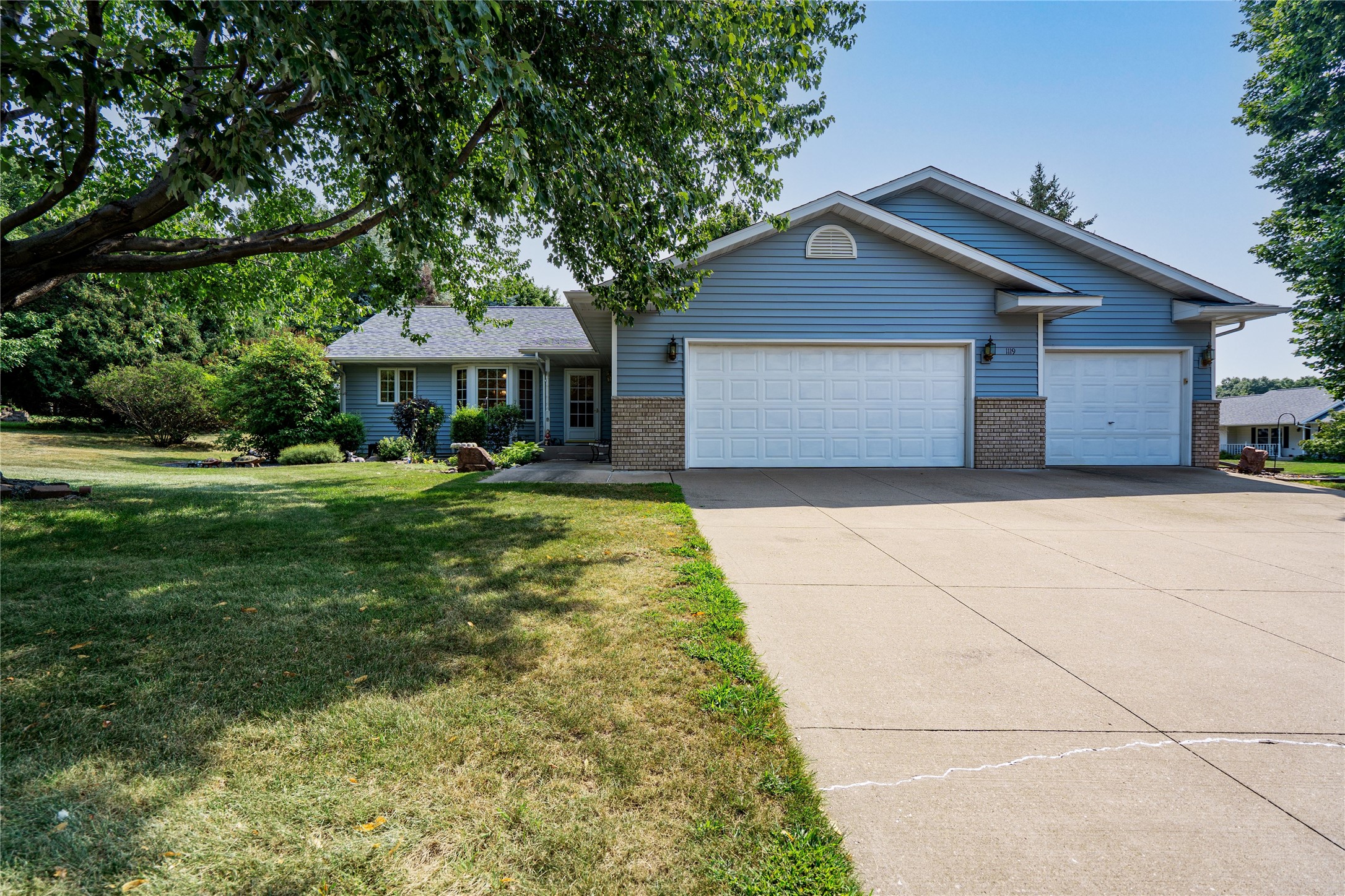 1119 Thompson Drive Property Photo 1