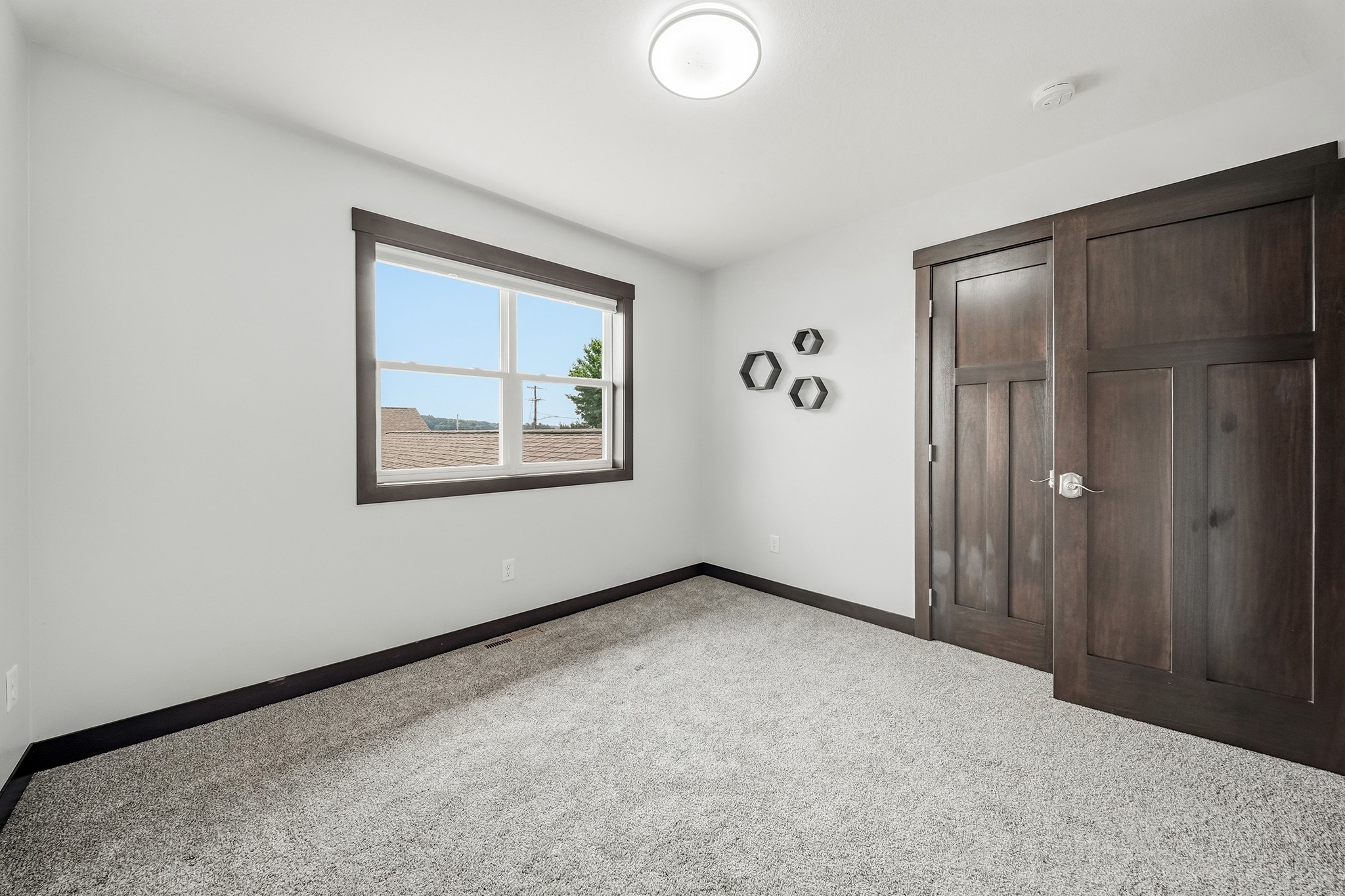 744 S State Street Property Photo 26