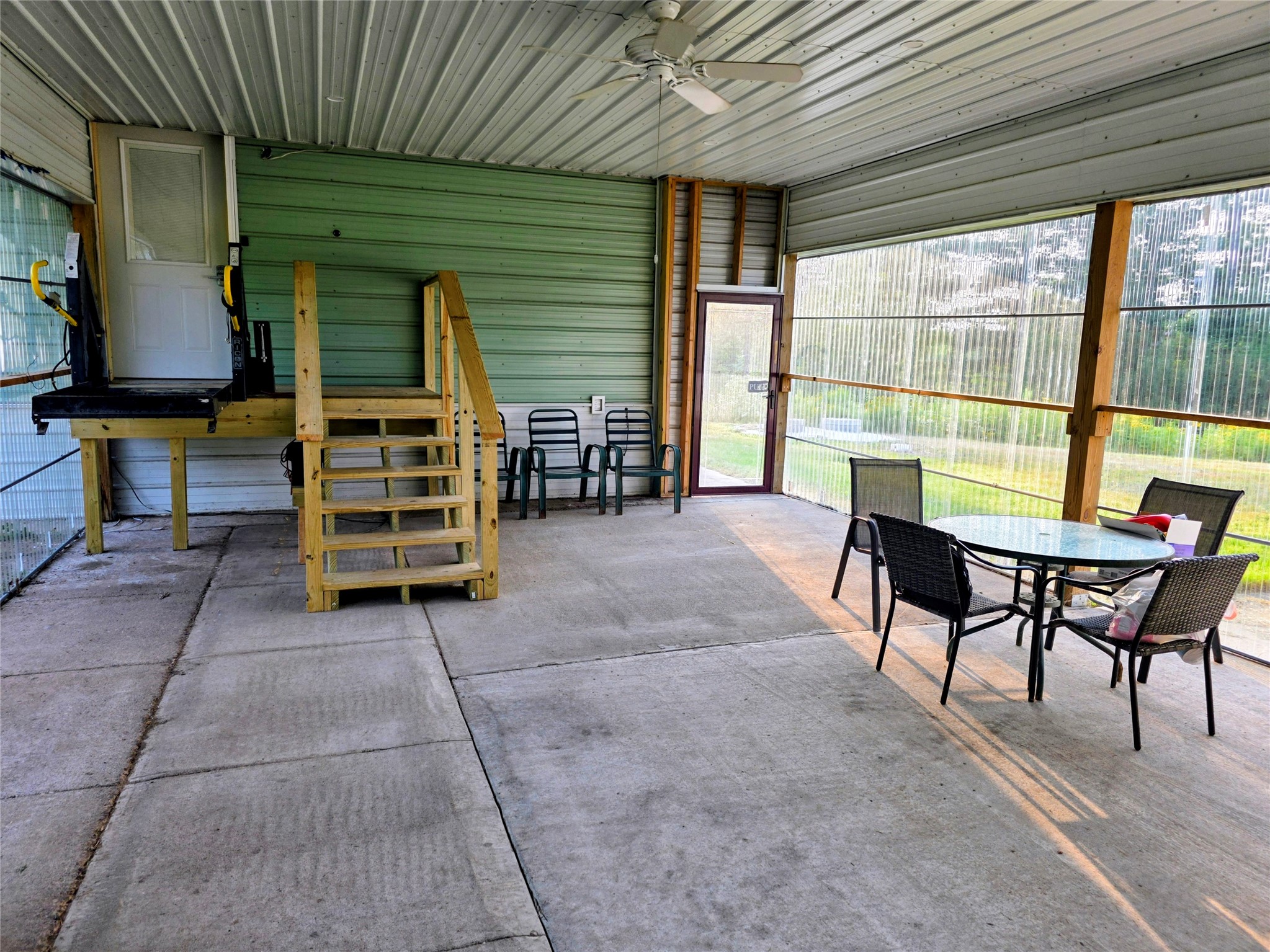 N 1335 Pine Grove Road Property Photo 3