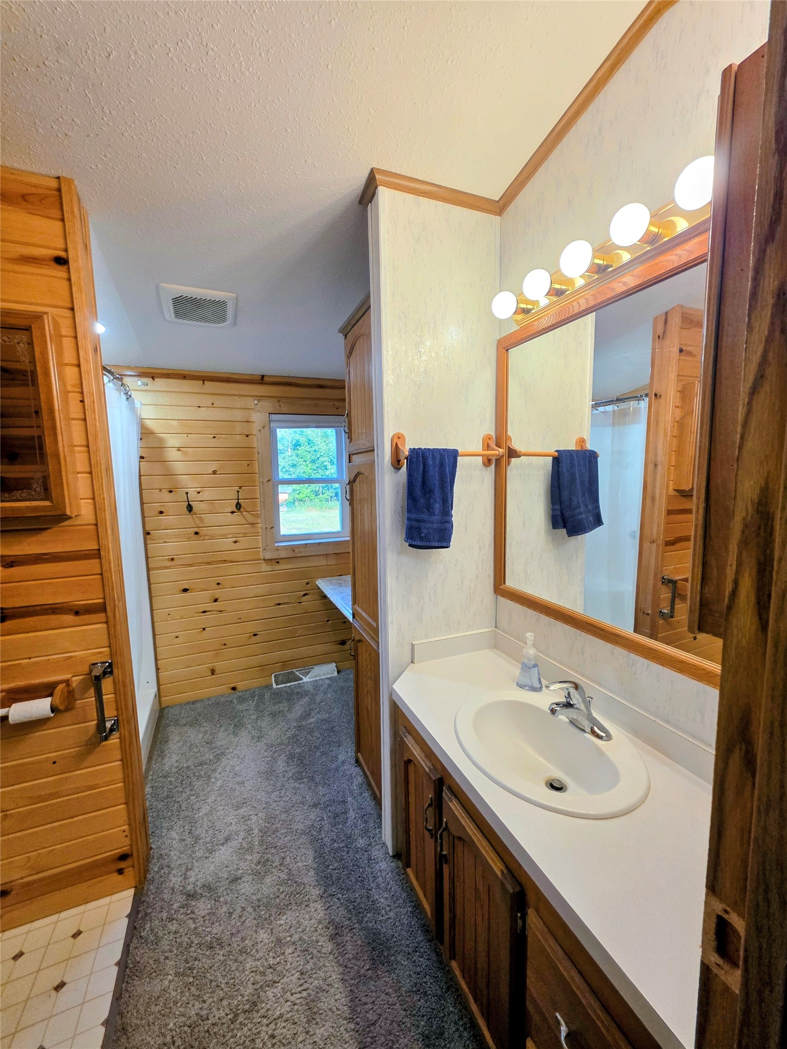 N 1335 Pine Grove Road Property Photo 17