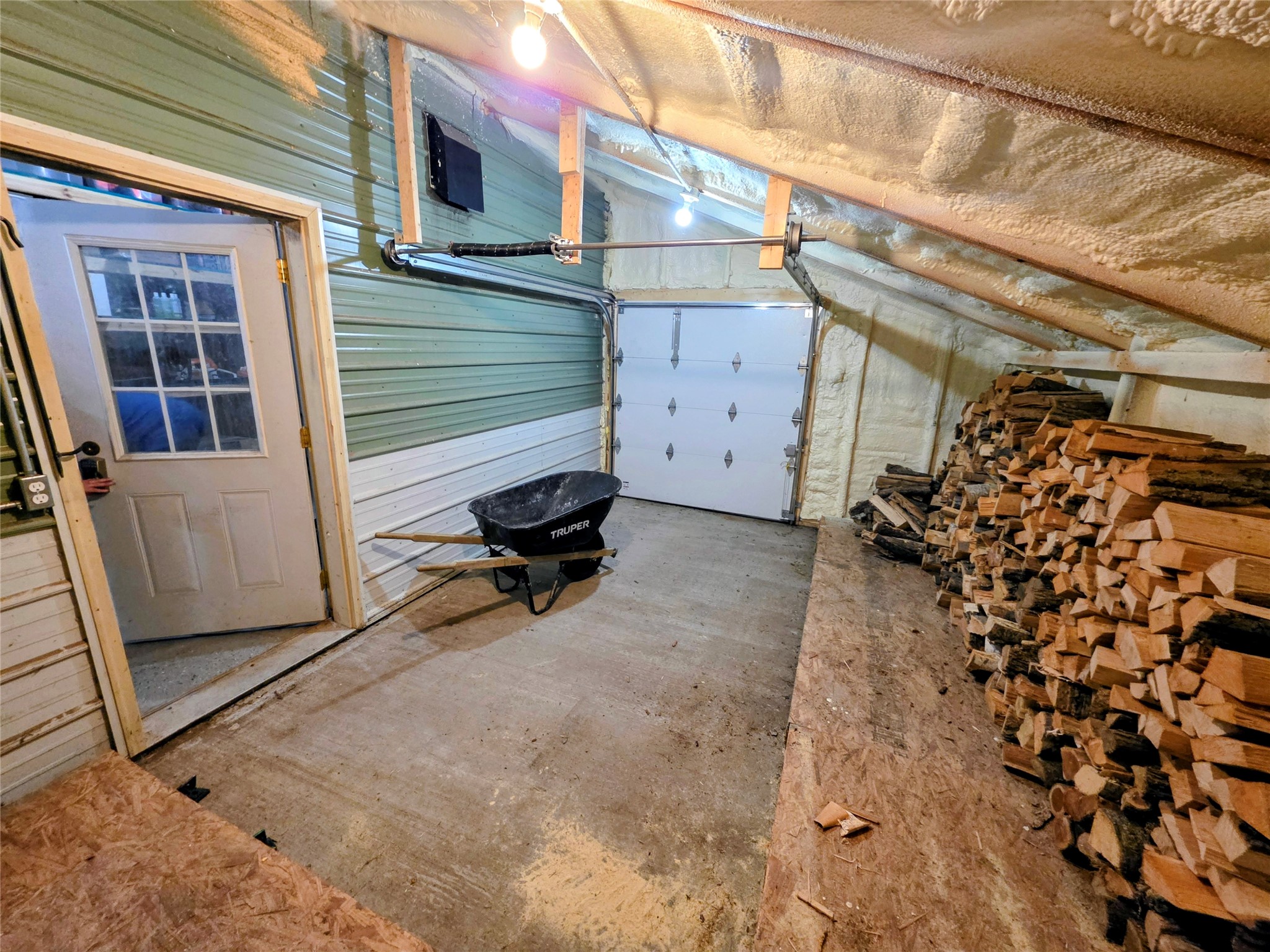 N 1335 Pine Grove Road Property Photo 27