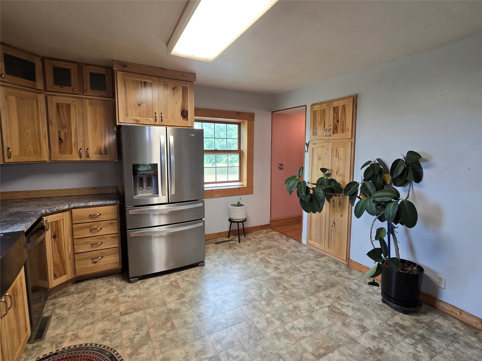 2235 26th Avenue Property Photo 4