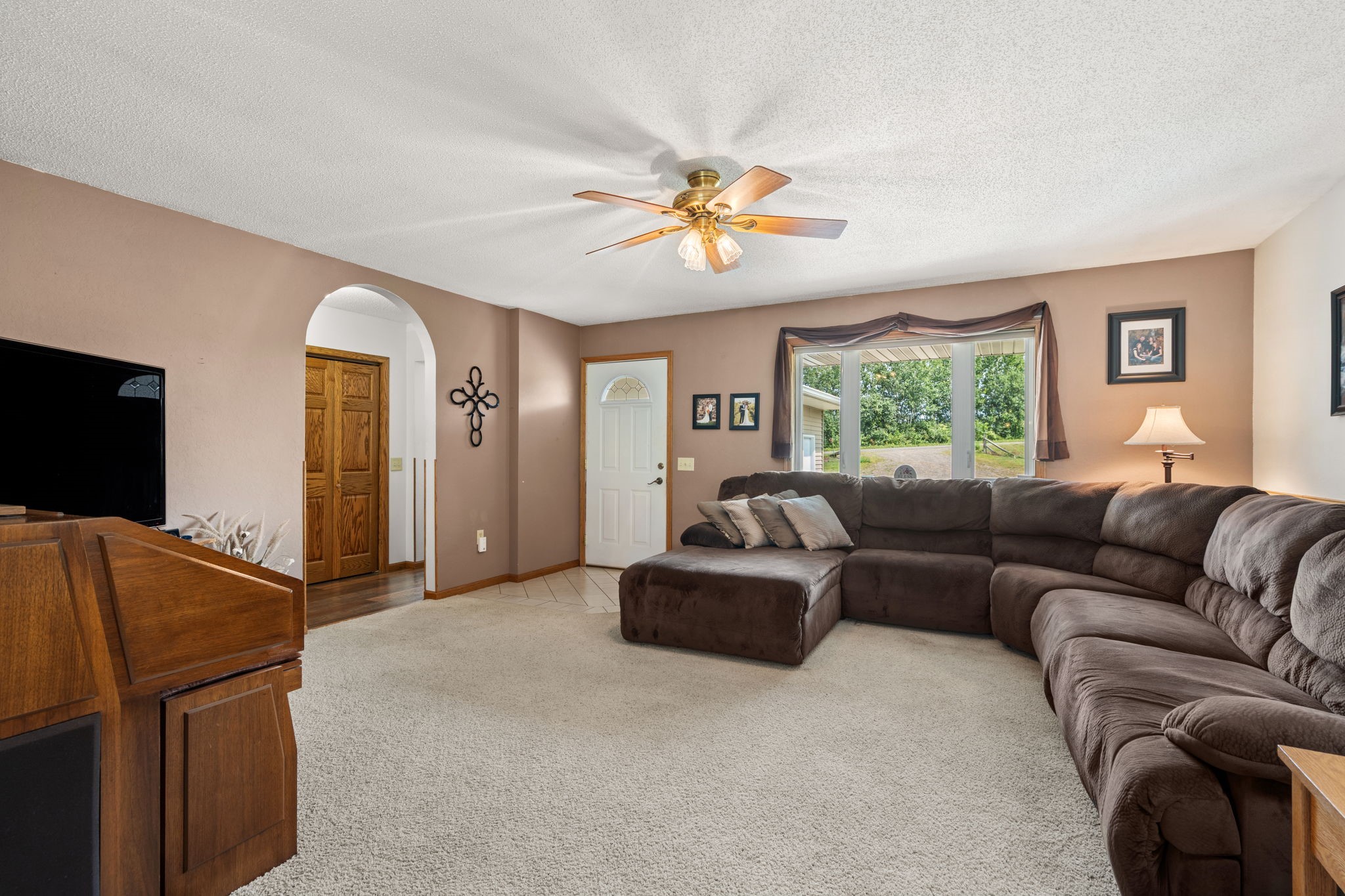 1064 10th Street Property Photo 4