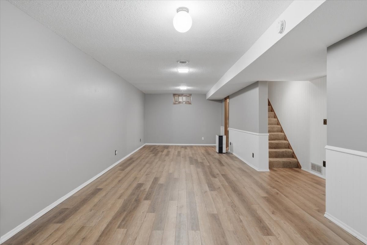 513 7th Street Property Photo 12