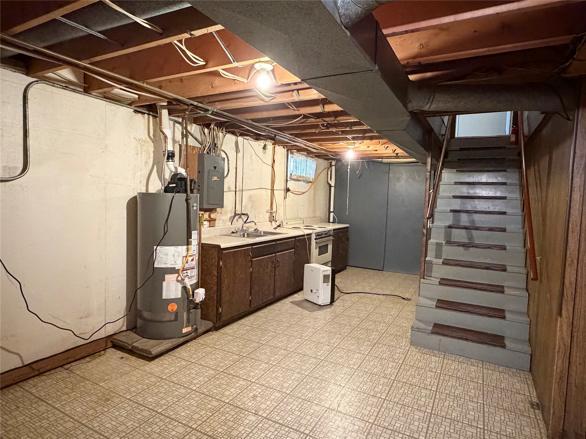 305 W Elm Street Property Photo 25