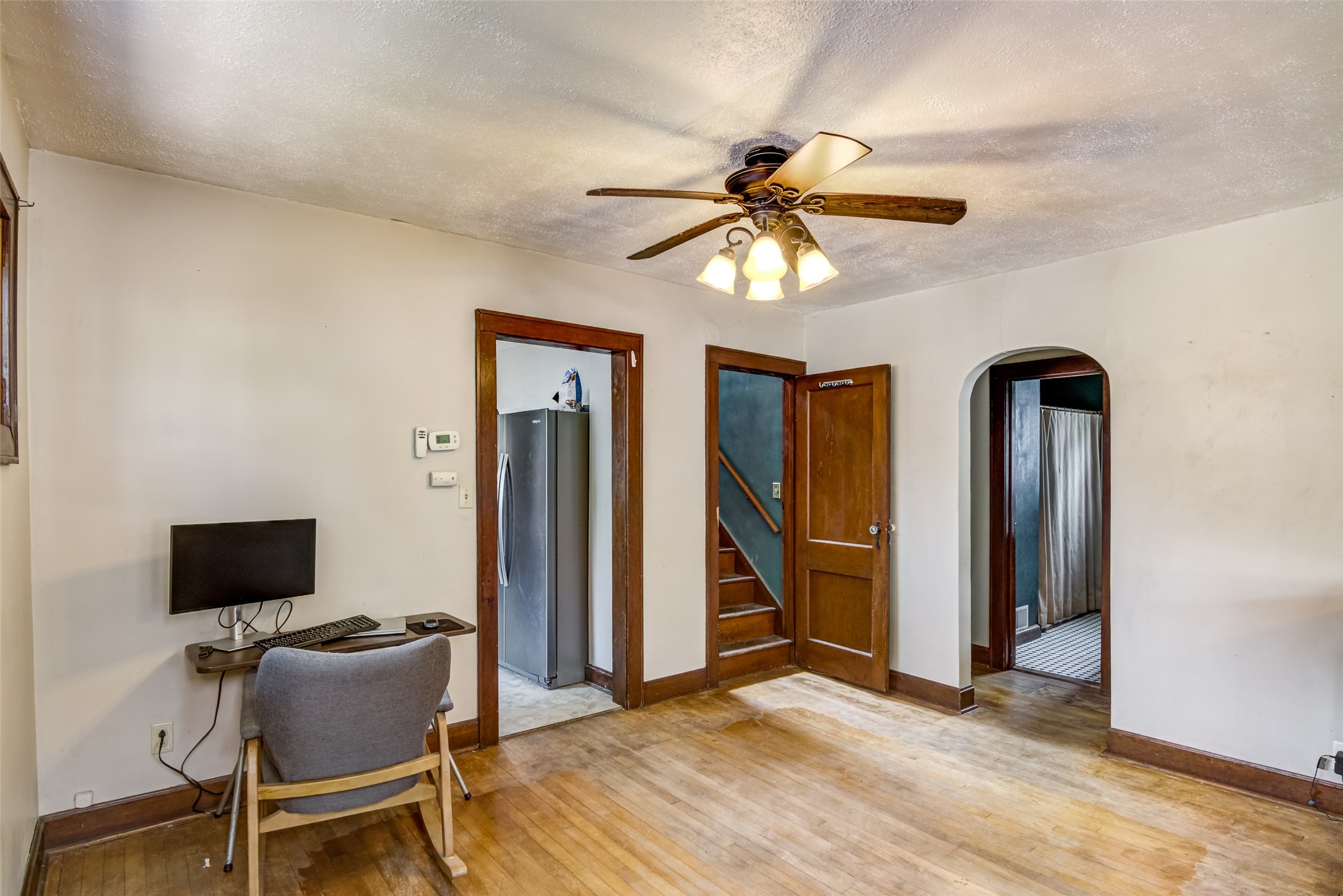 523 W Elm Street Property Photo 10