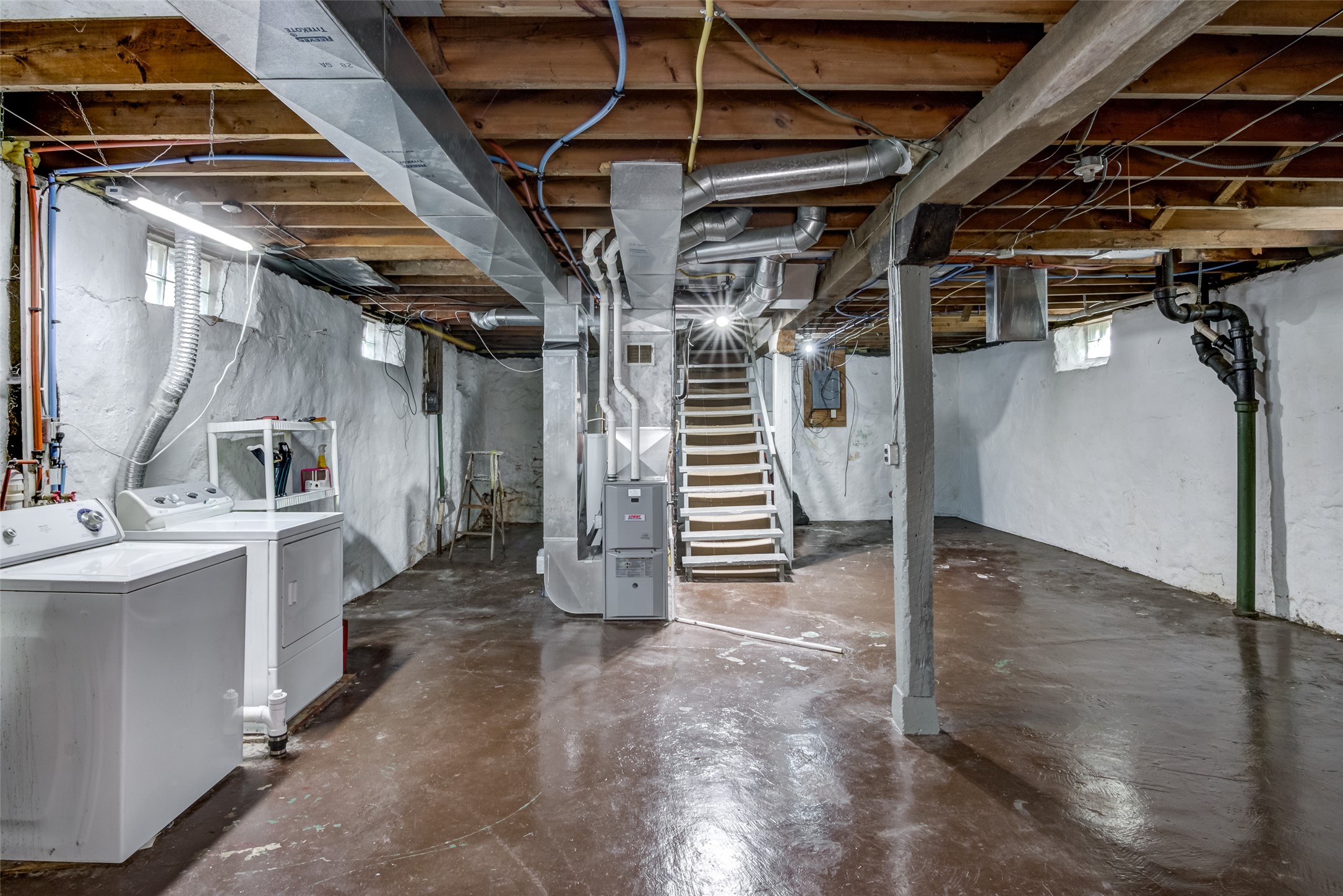 523 W Elm Street Property Photo 19