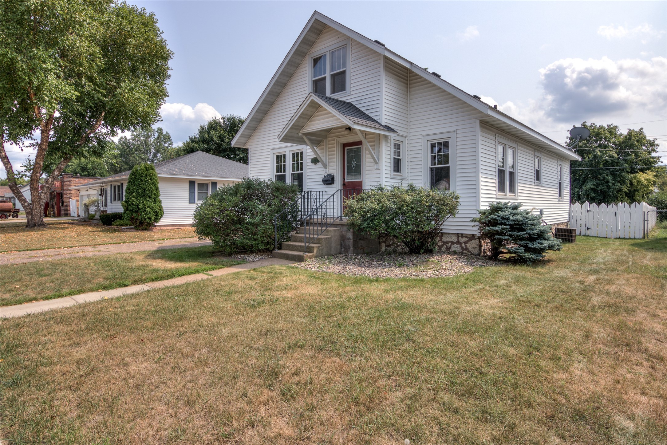 523 W Elm Street Property Photo 25