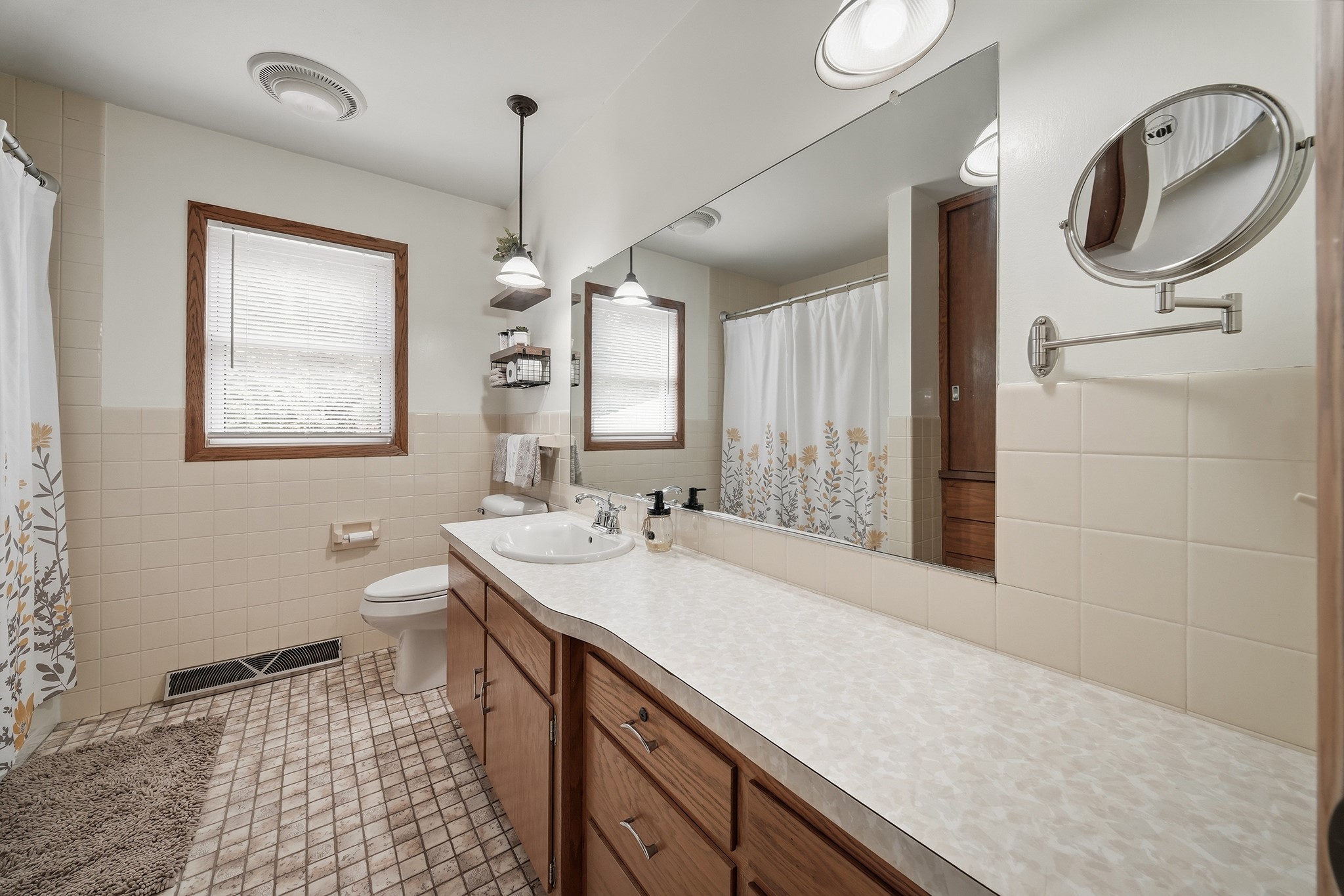 12486 65th Avenue N Property Photo 25
